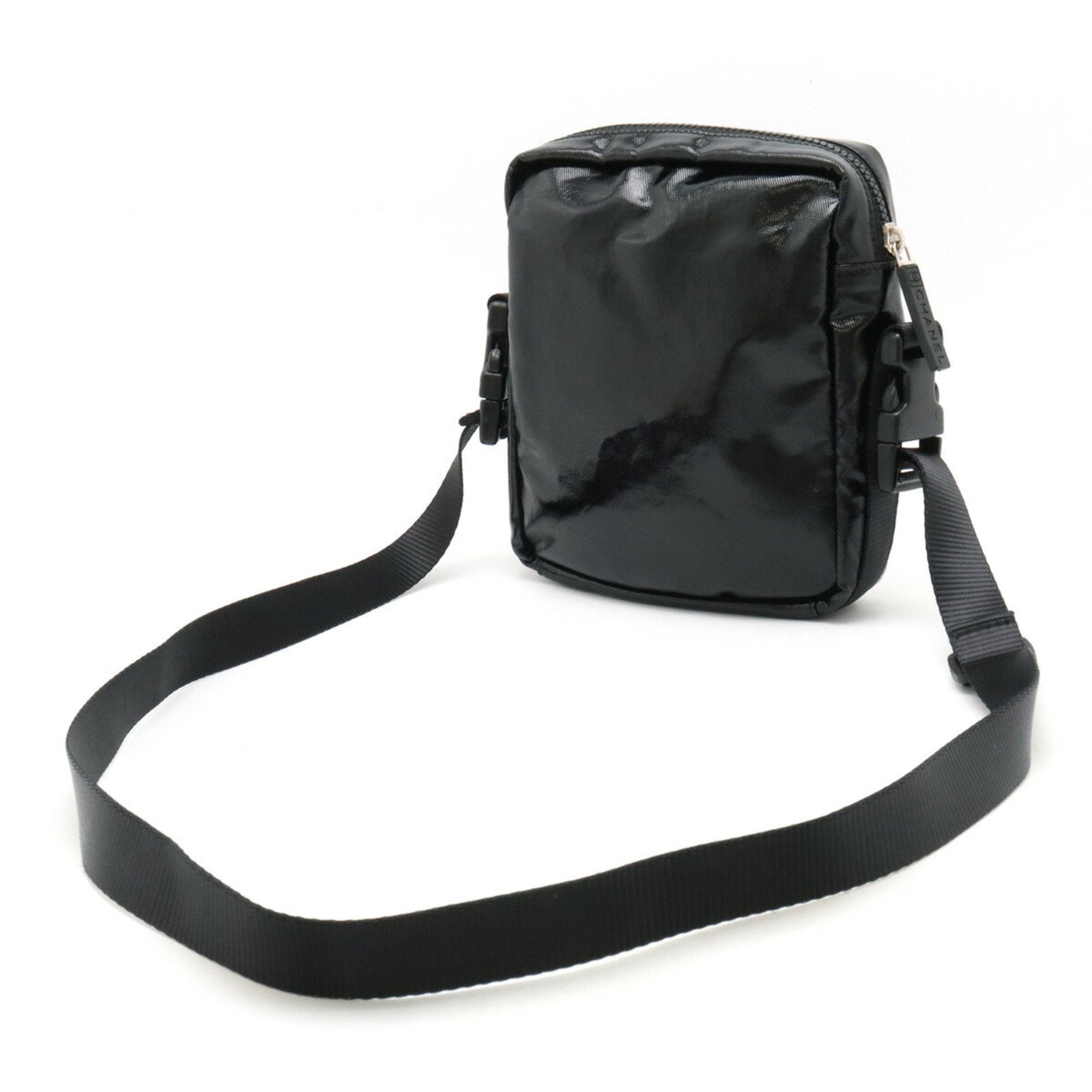 Chanel Black Coated Canvas Pochette Shoulder Bag (Pre-Owned)