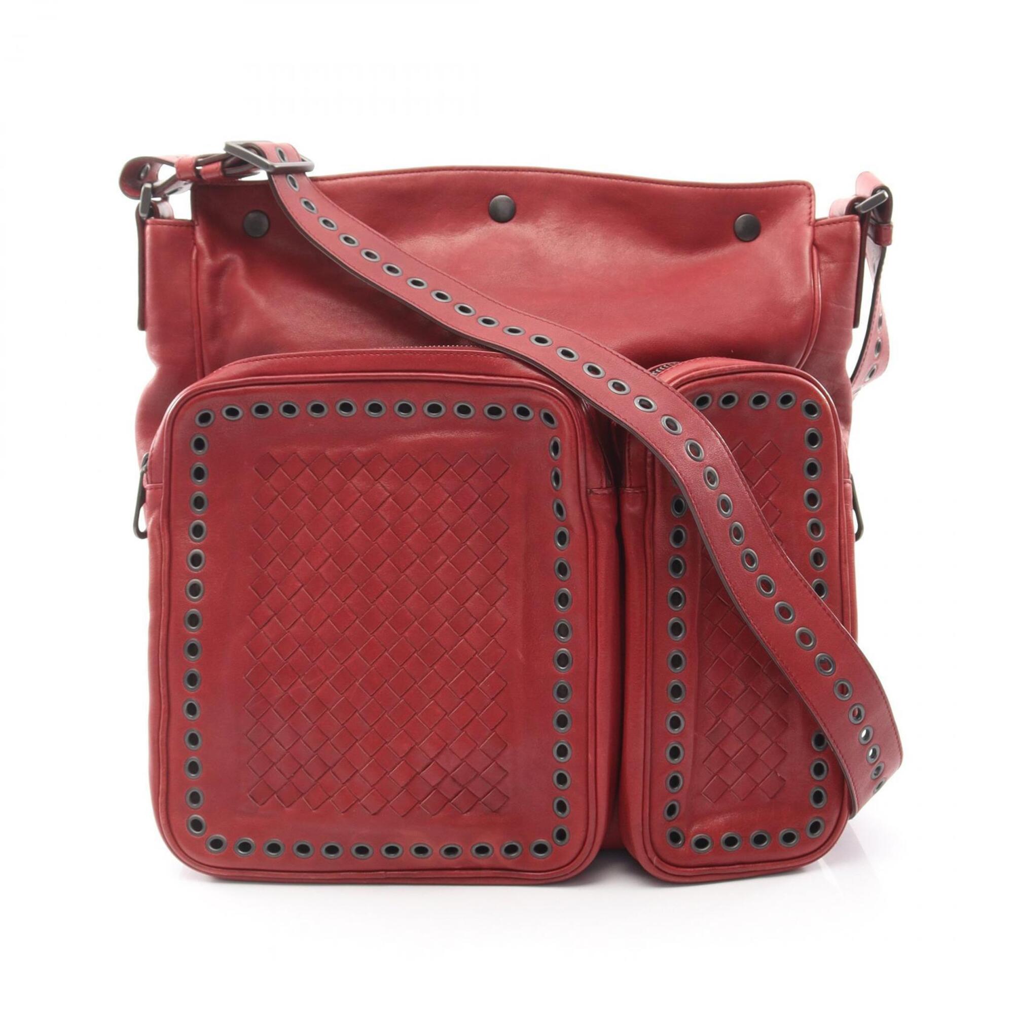 Bottega Veneta Red Color Leather Handbag Shoulder Bag (Pre-Owned)