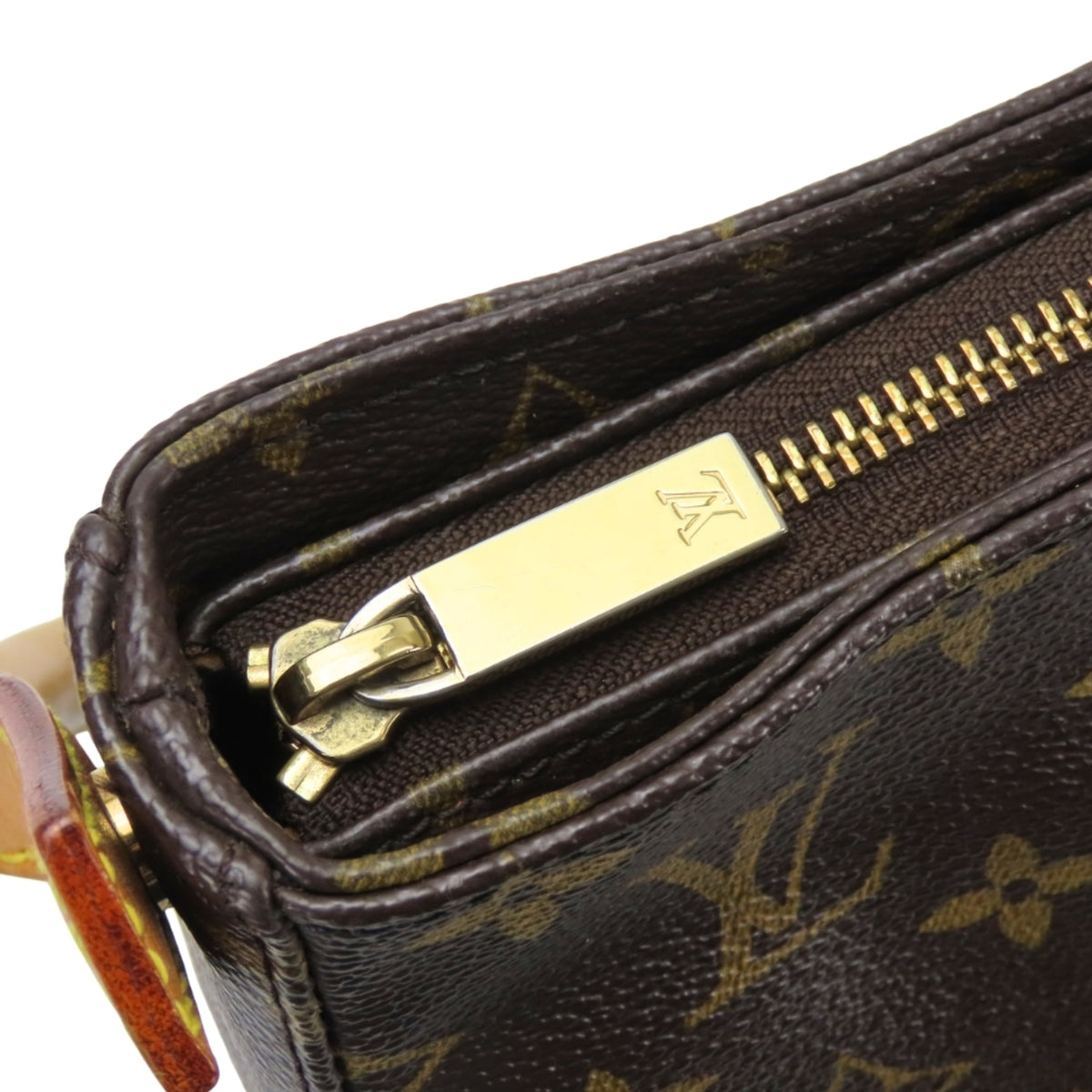 Louis Vuitton Brown Monogram Monogram Shoulder Bag (Pre-Owned)