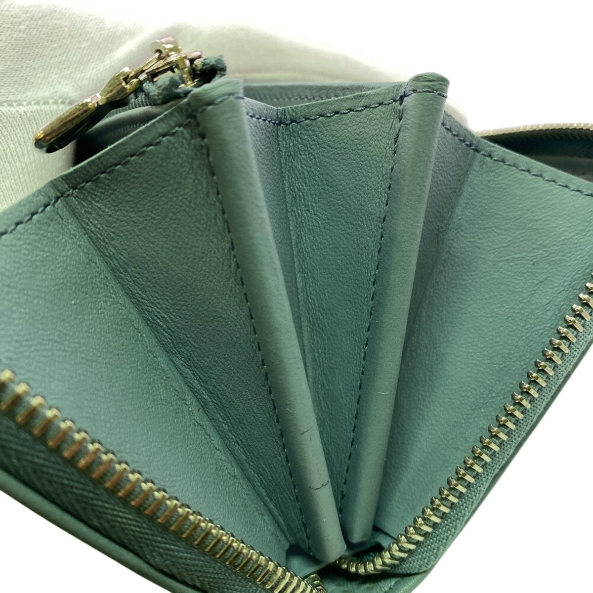 Louis Vuitton Blue Leather (Pre-Owned)