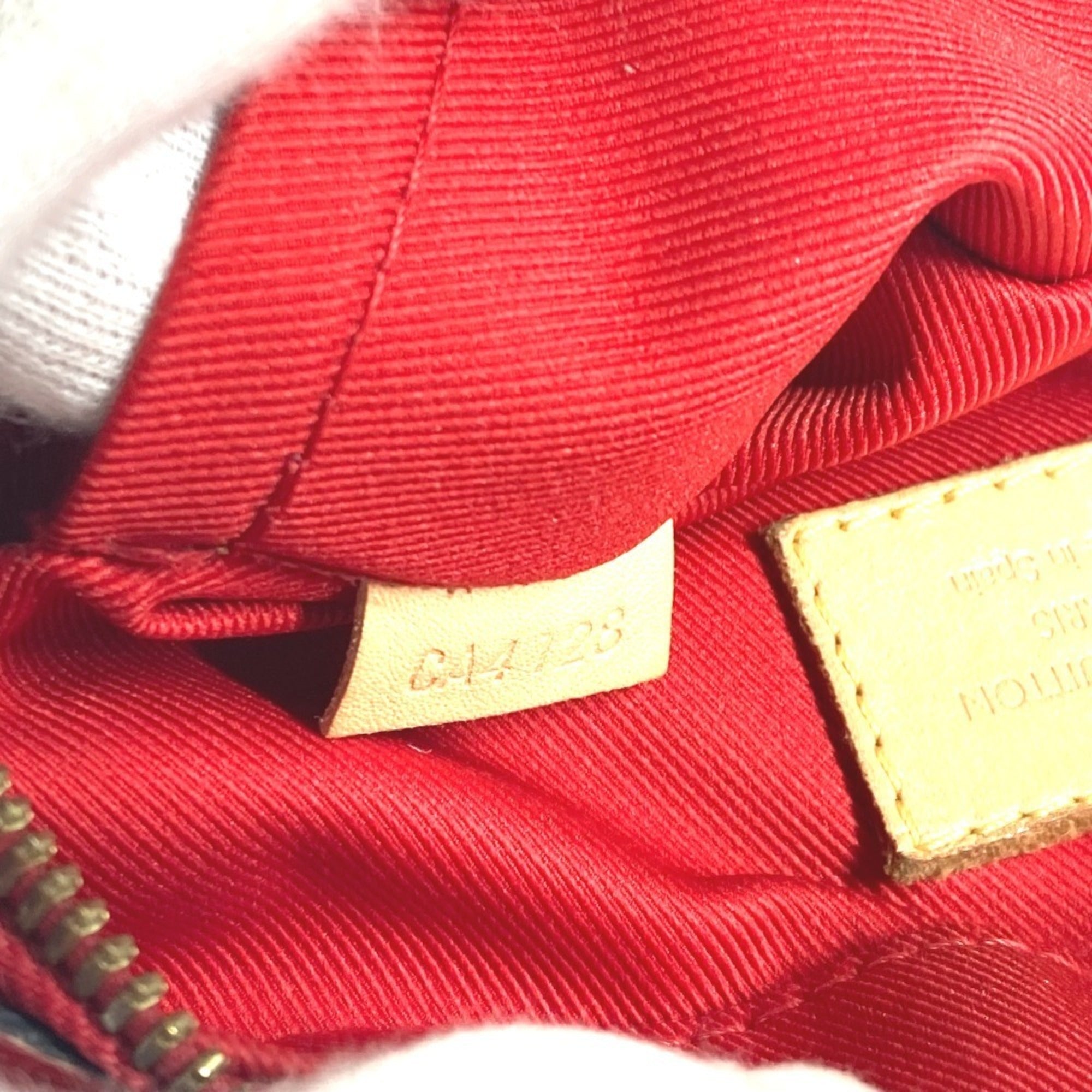 Louis Vuitton Monogram Vernis Cerise Red Color Monogram Vernis Handbag Shoulder Bag (Pre-Owned)