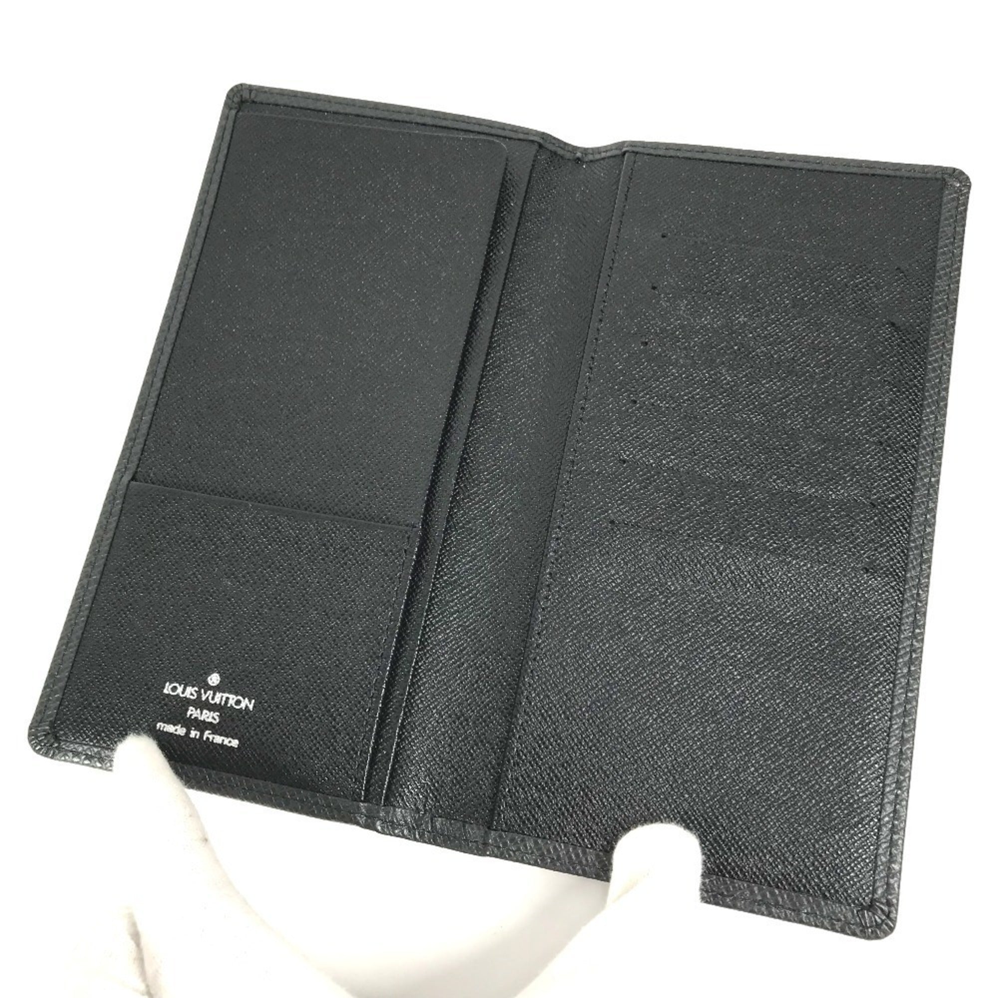 Louis Vuitton Taiga Ardoise Black Taiga Leather Long Wallet (Bi-Fold) (Pre-Owned)