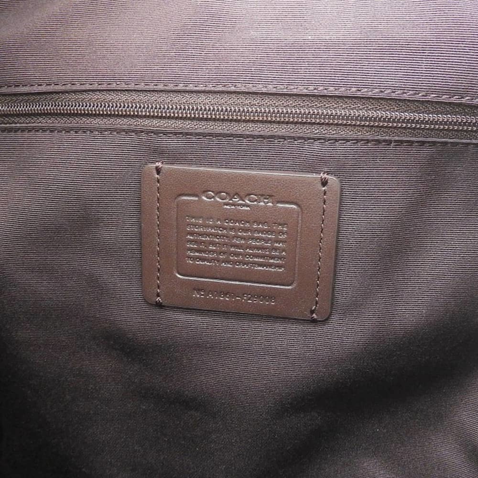 Coach White Leather Backpack (Pre-Owned)