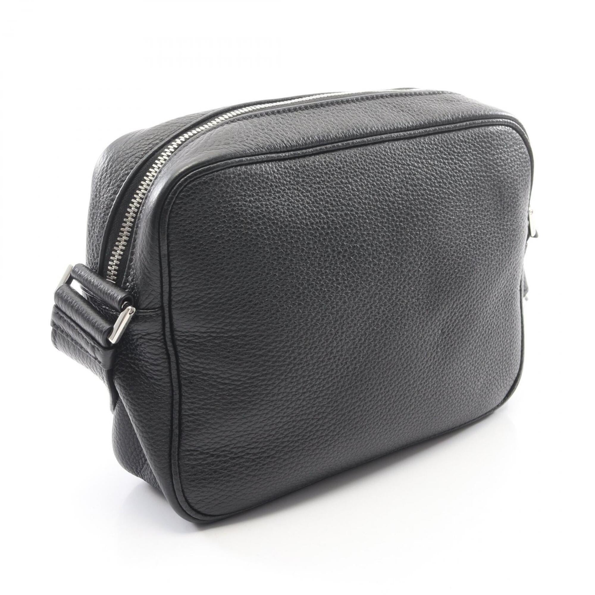 Prada Black Leather Shoulder Bag (Pre-Owned)