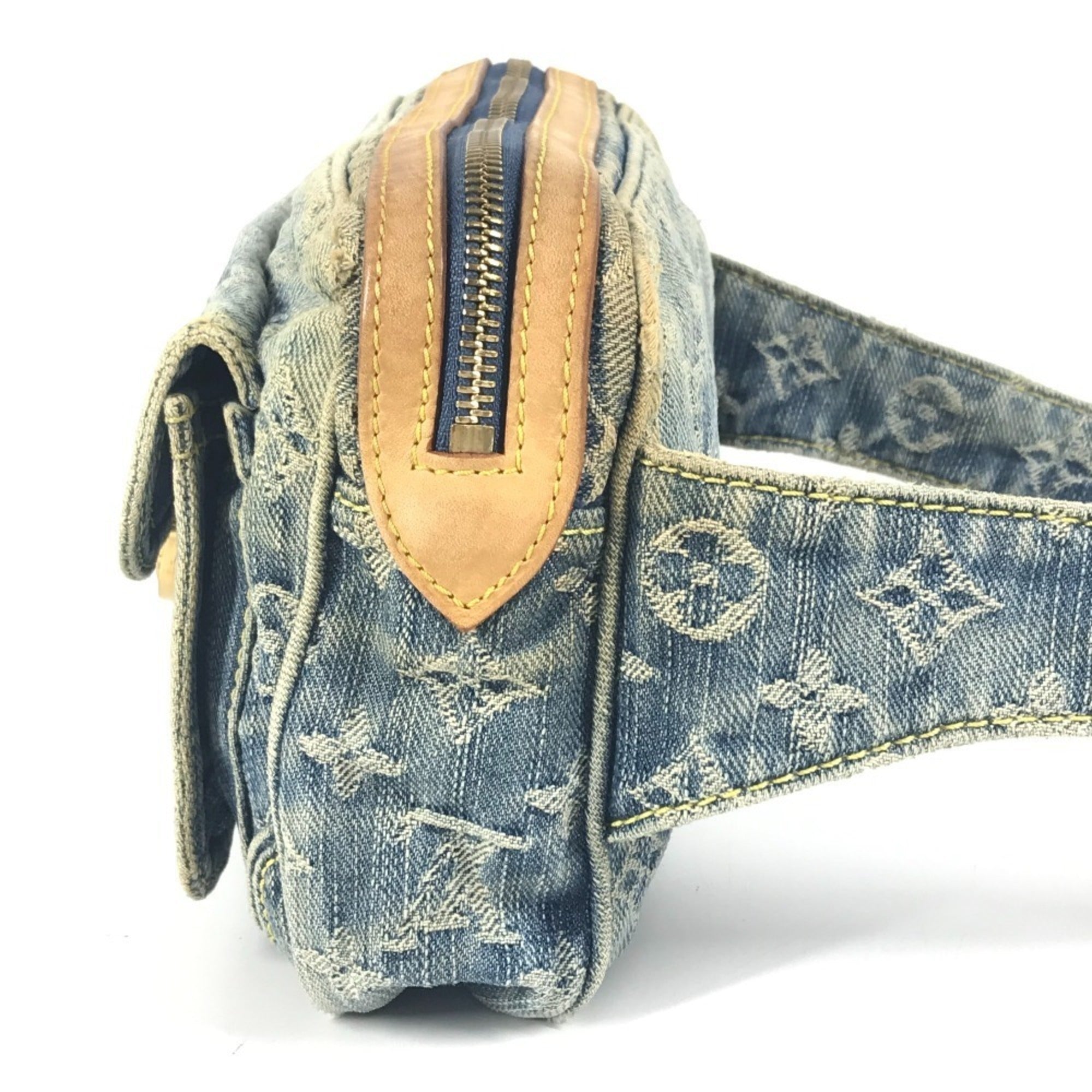 Louis Vuitton Monogram Denim Blue Monogram Monogram Denim Sling Bag (Pre-Owned)