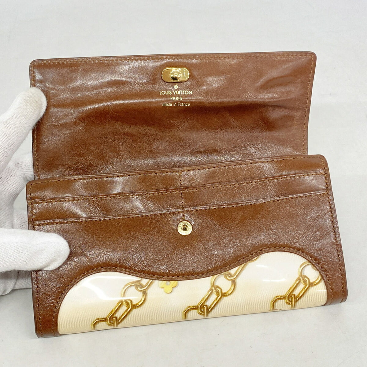 Louis Vuitton Blanc Long Wallet (Bi-Fold) (Pre-Owned)