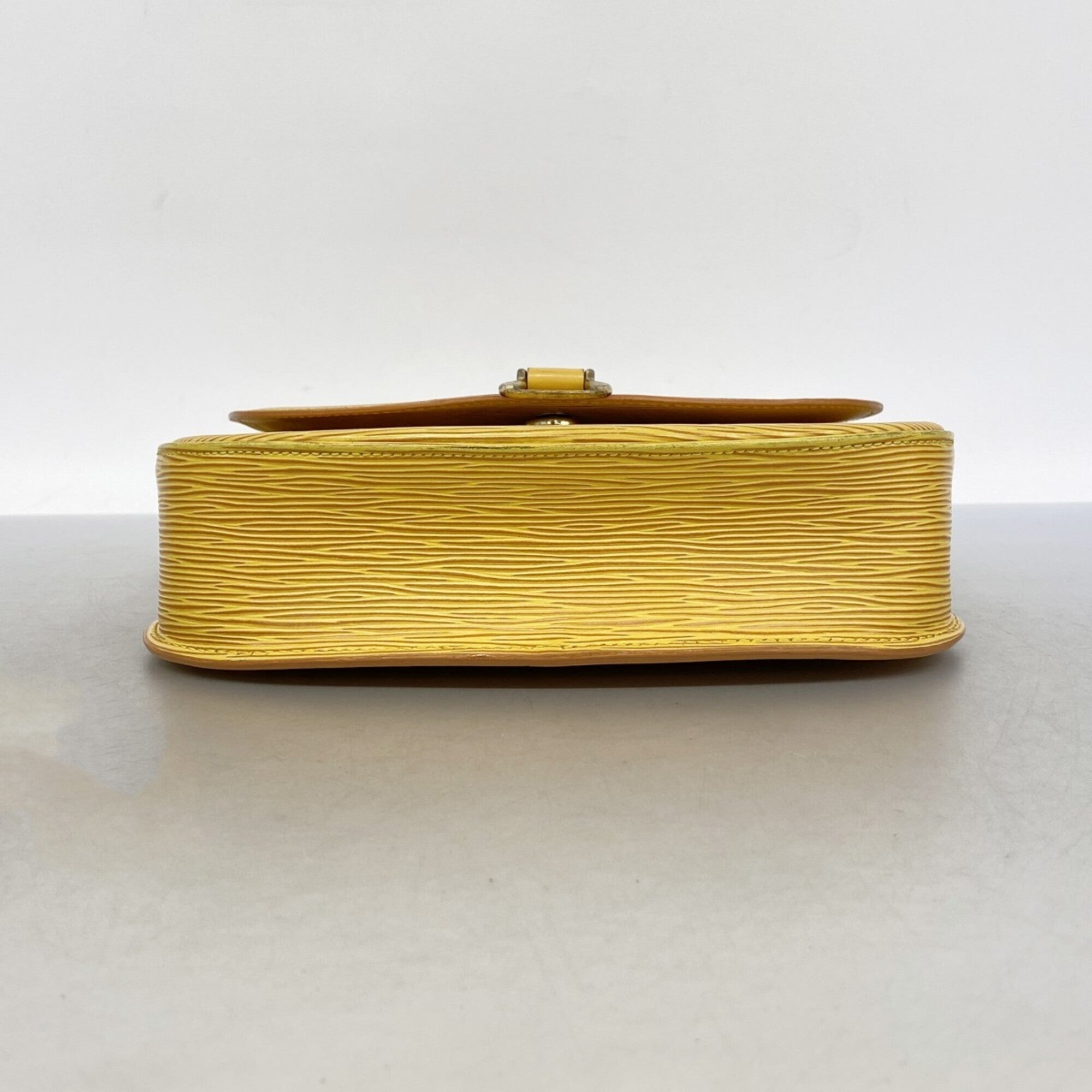 Louis Vuitton Jaune Shoulder Bag (Pre-Owned)