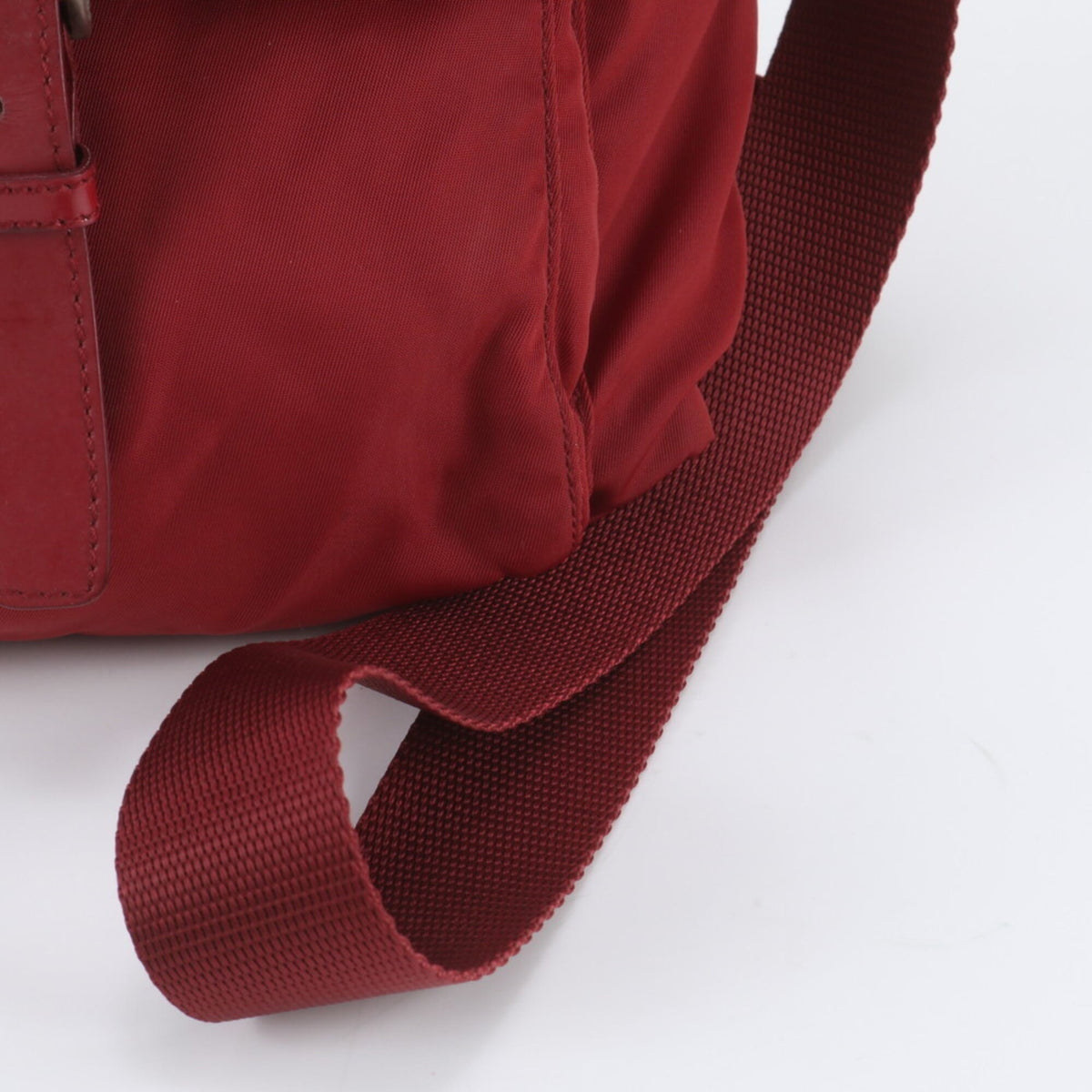 Prada Red Color Wine Leather Nylon Shoulder Bag (Pre-Owned)