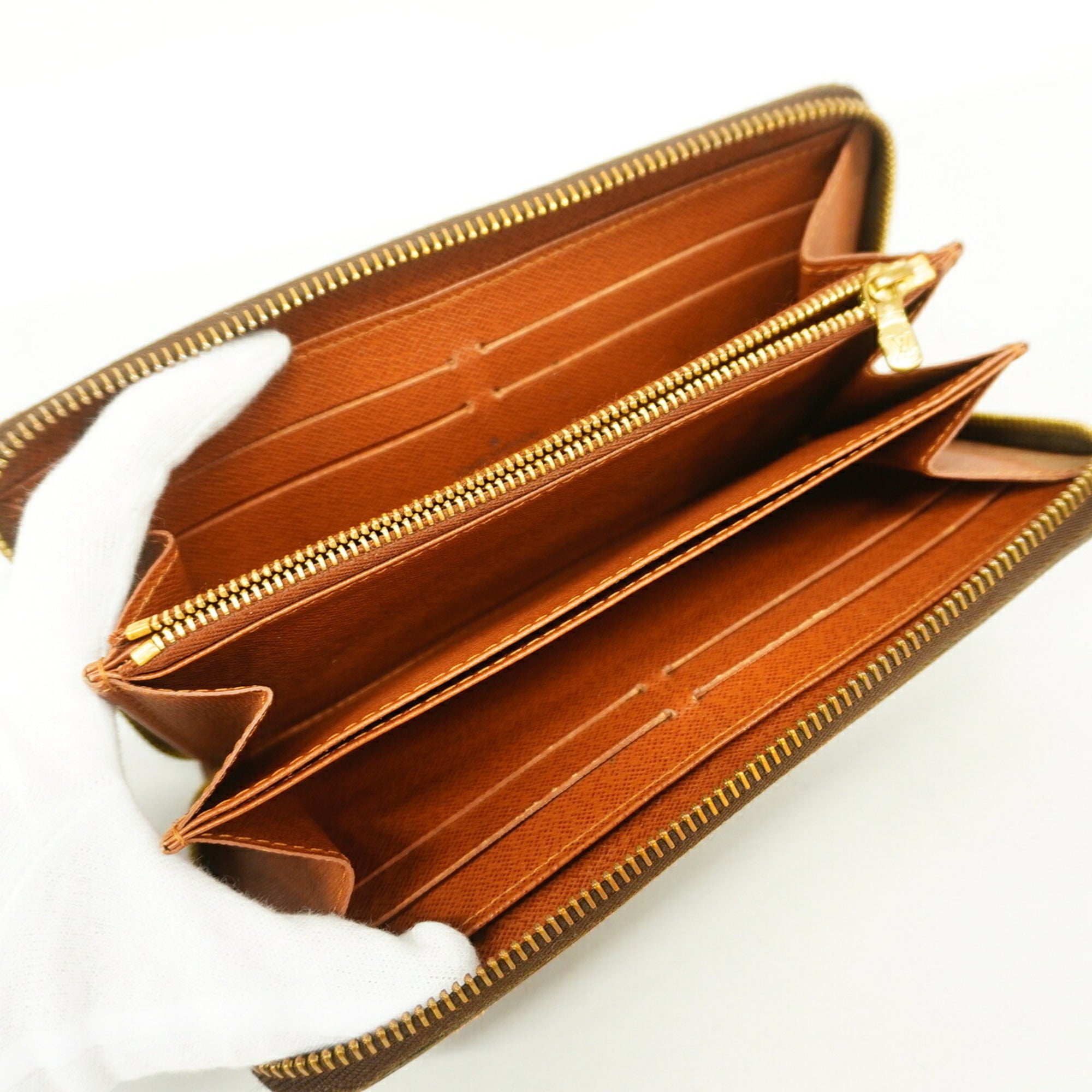 Louis Vuitton Brown Long Wallet (Bi-Fold) (Pre-Owned)