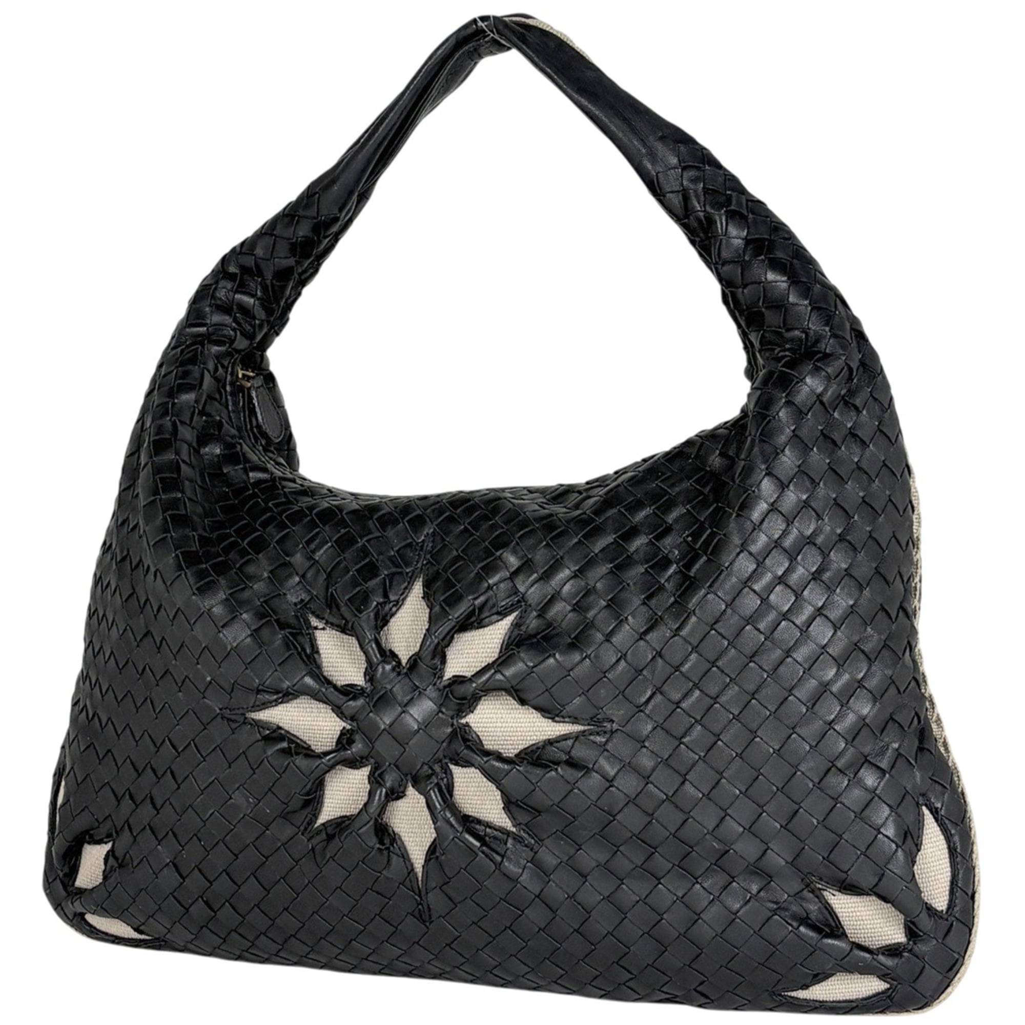 Bottega Veneta Beige Black Intrecciato Leather Shoulder Bag (Pre-Owned)