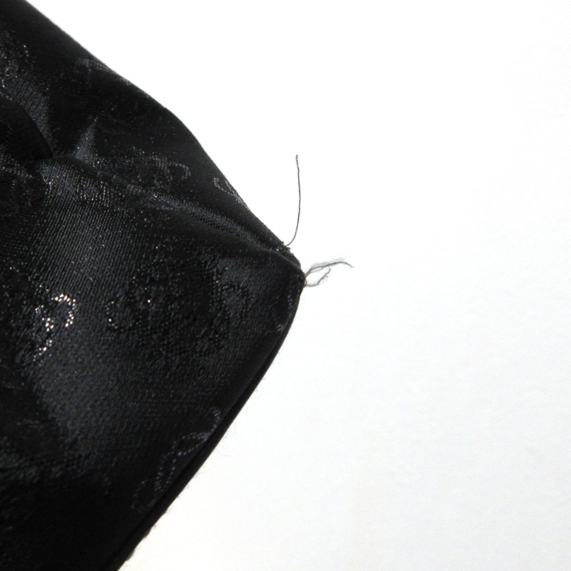 Loewe Black Handbag (Pre-Owned)