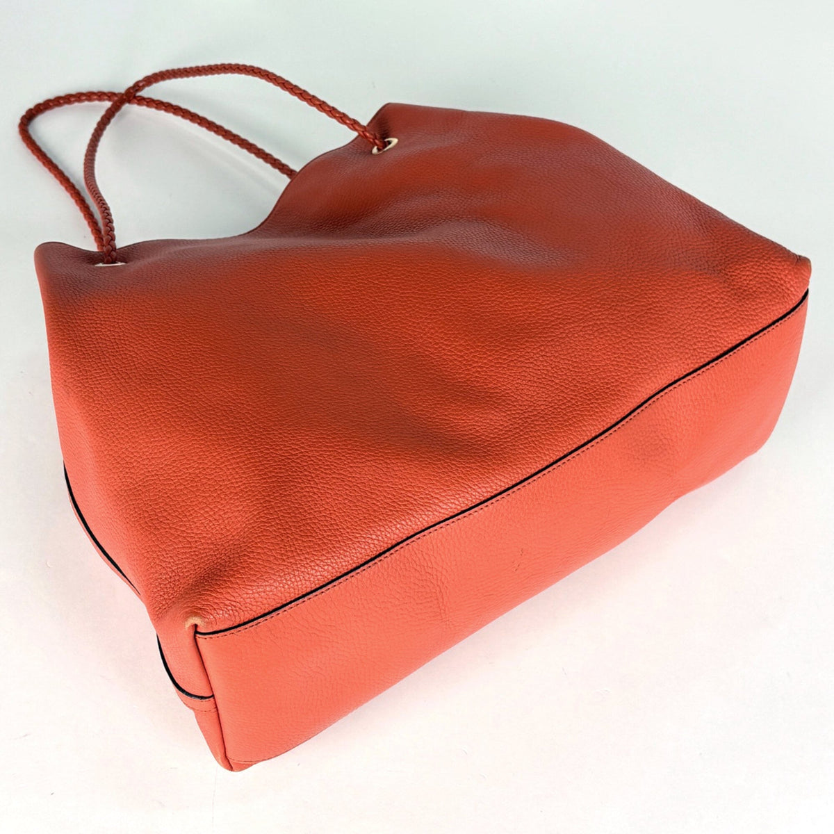 Gucci Red Color Leather Tote Bag (Pre-Owned)