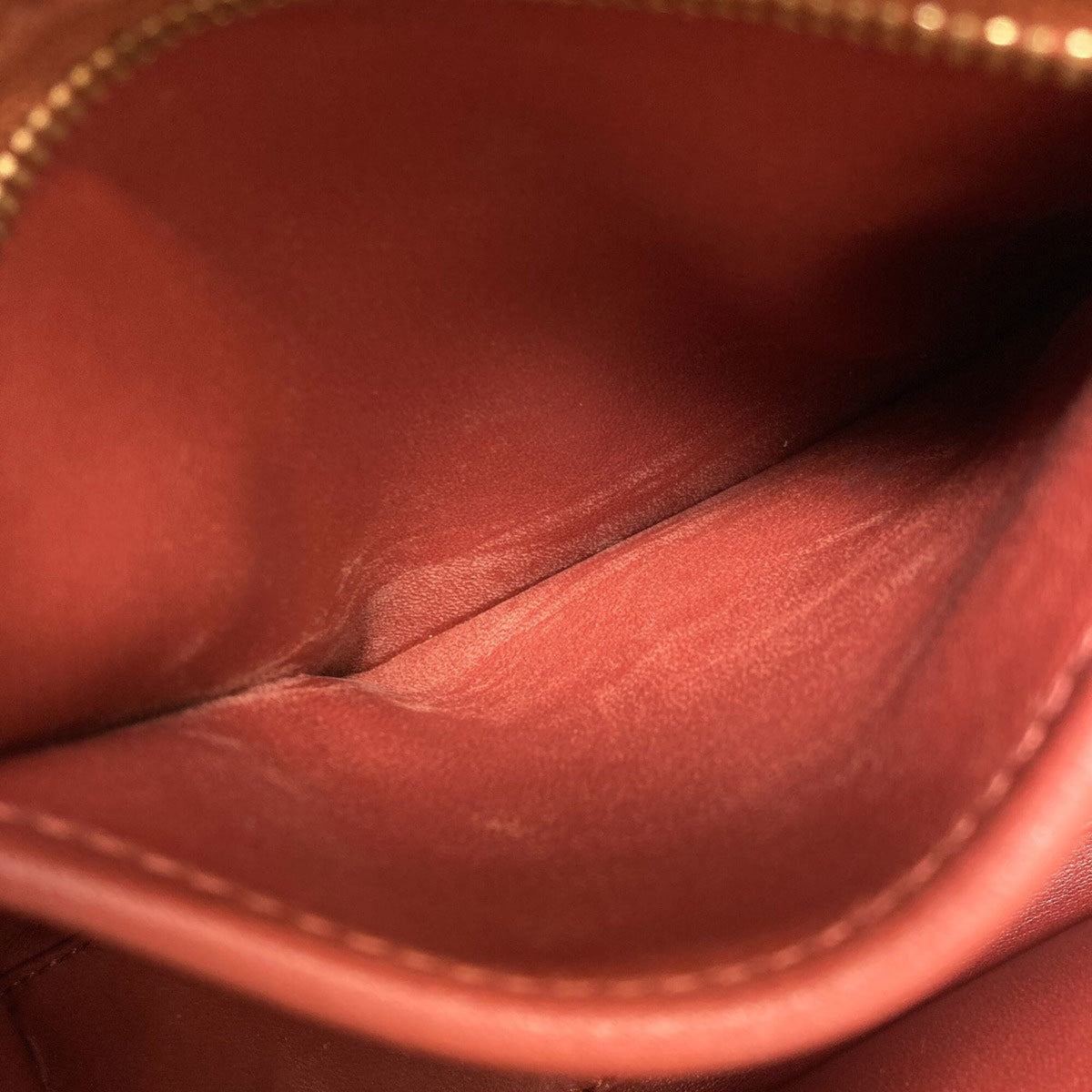Loewe Brown Leather Handbag (Pre-Owned)