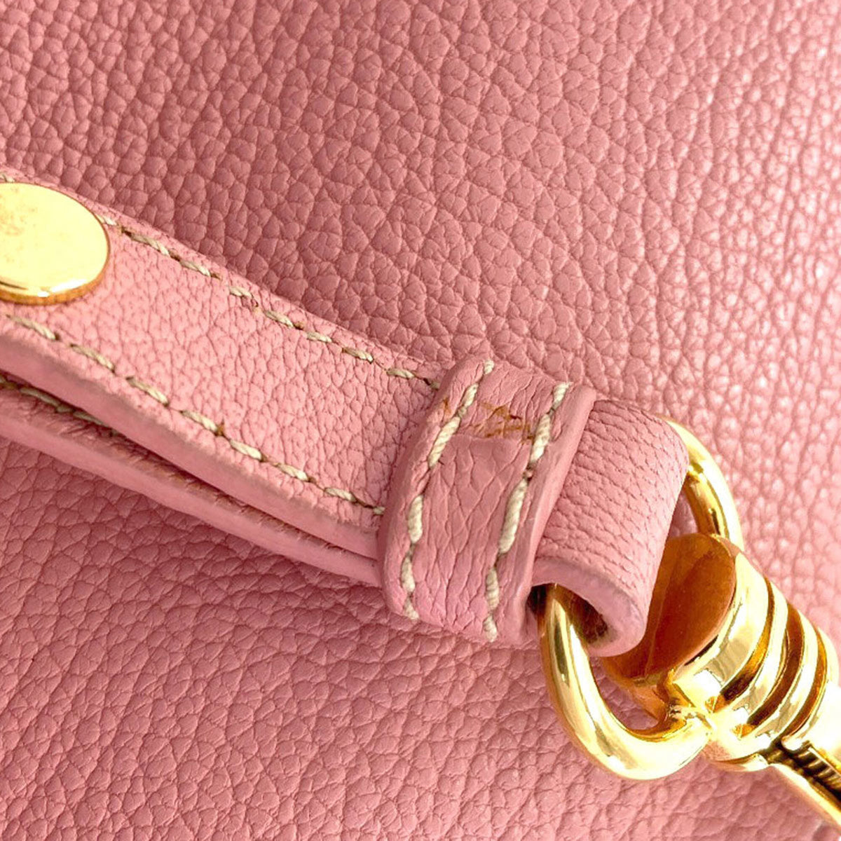 Miu Miu Pink Leather Handbag (Pre-Owned)