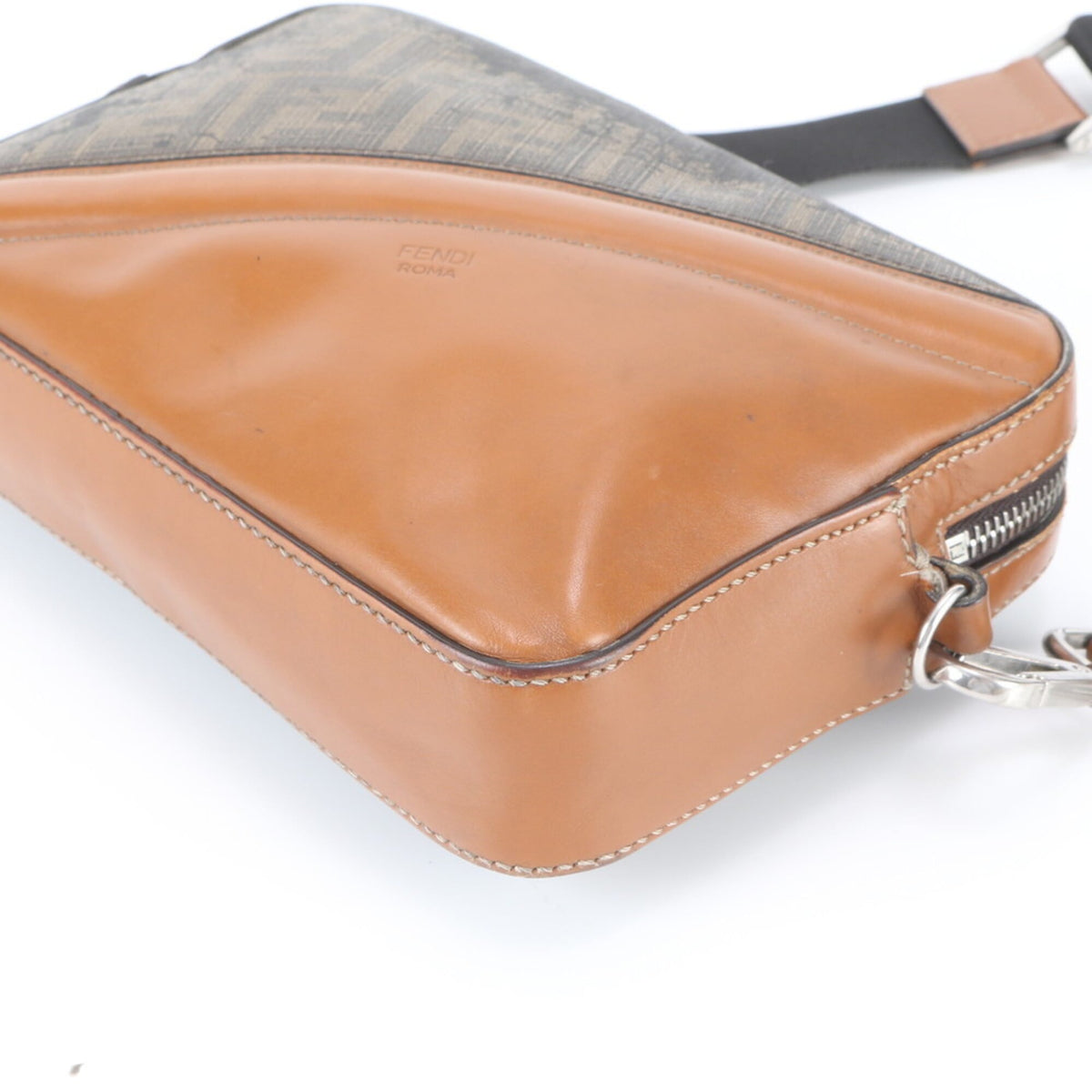 Fendi Black Brown Leather Coated Canvas Messenger Bag Shoulder Bag Tote Bag (Pre-Owned)