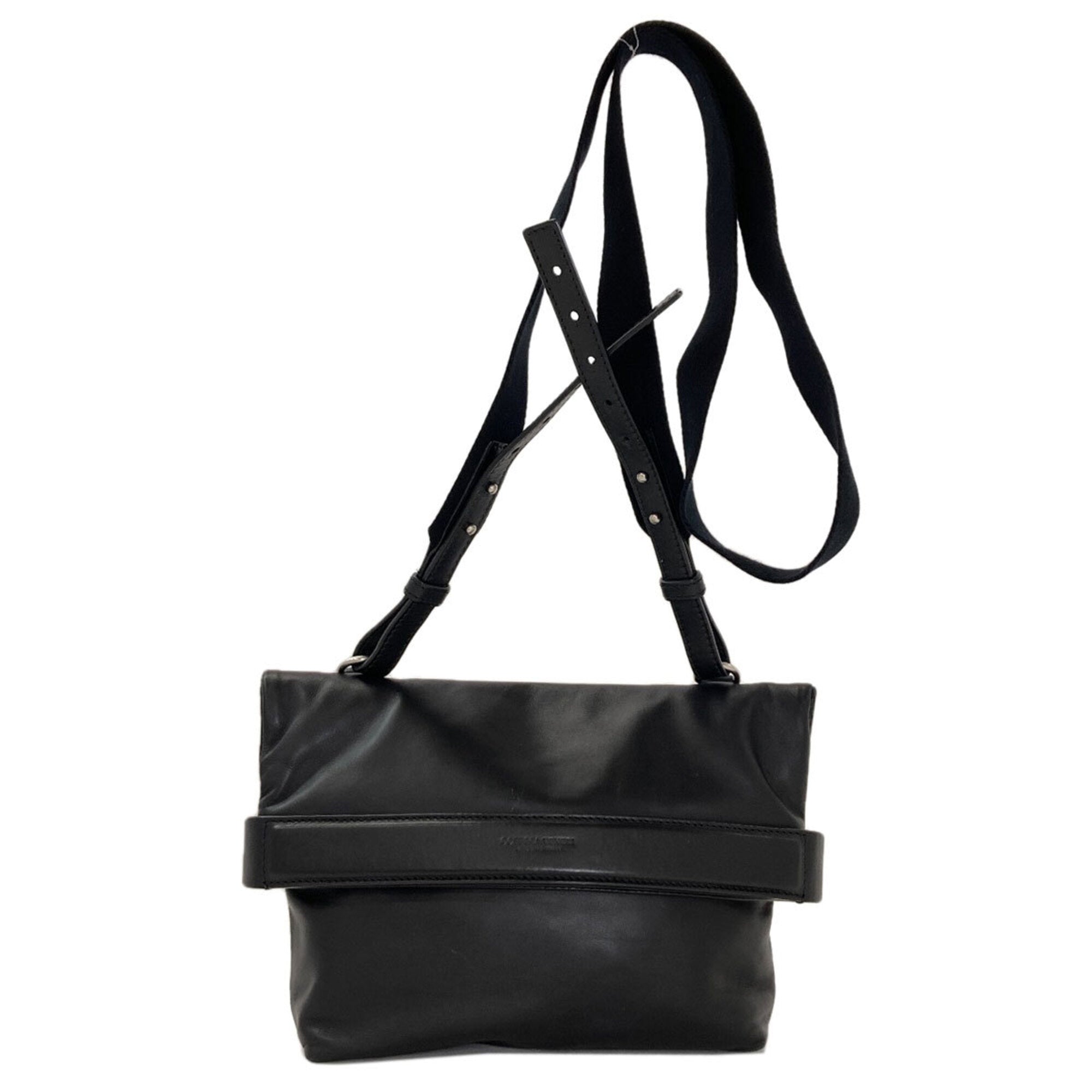Bottega Veneta Black Leather Shoulder Bag (Pre-Owned)