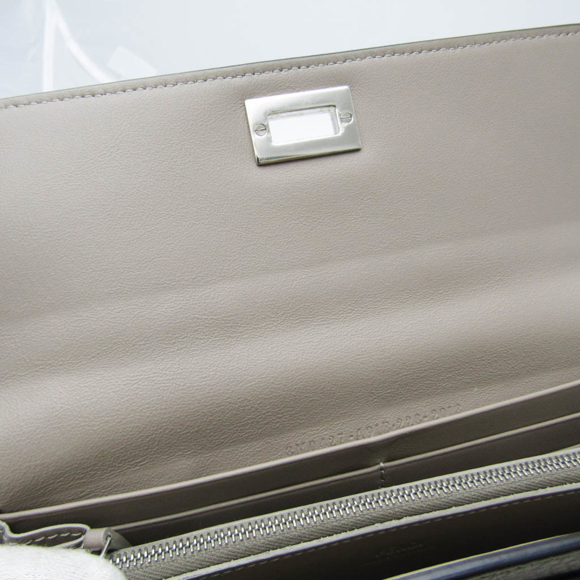 Fendi Beige Leather Long Wallet (Bi-Fold) (Pre-Owned)
