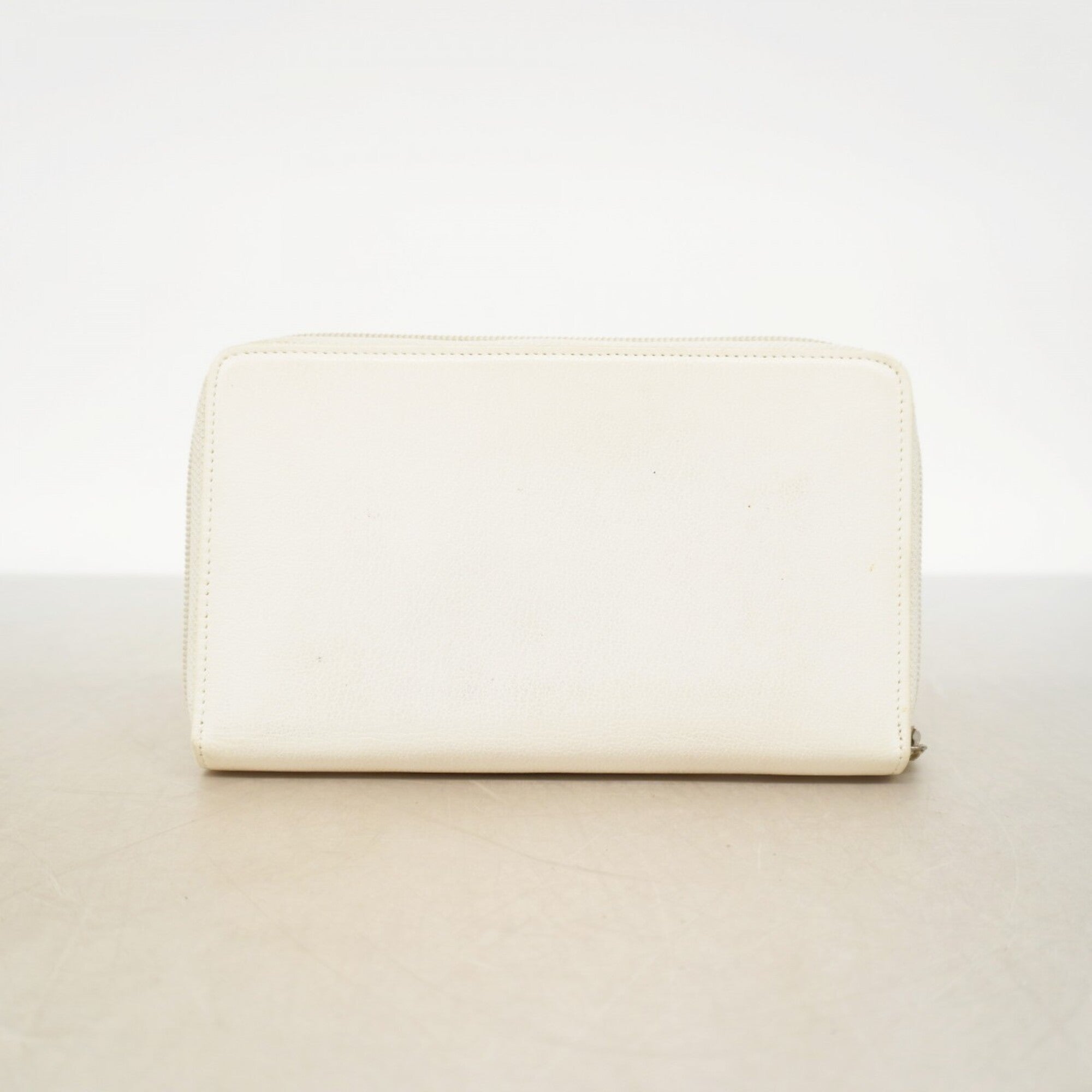 Chanel Ivory Leather Long Wallet (Bi-Fold) (Pre-Owned)