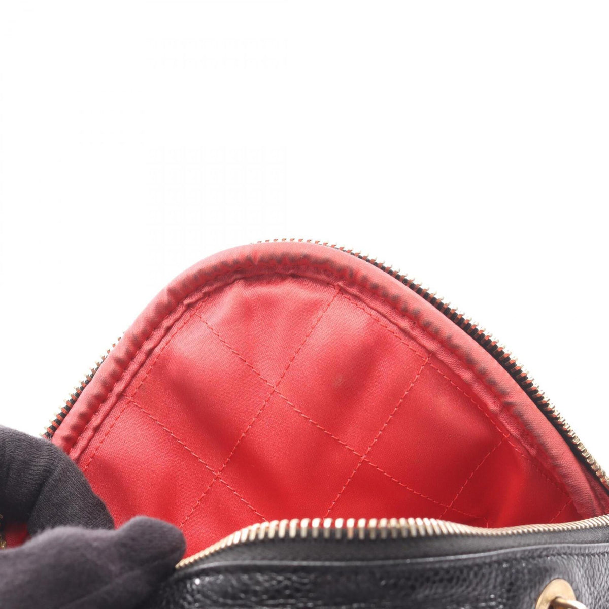 Chanel Black Leather Handbag Shoulder Bag (Pre-Owned)