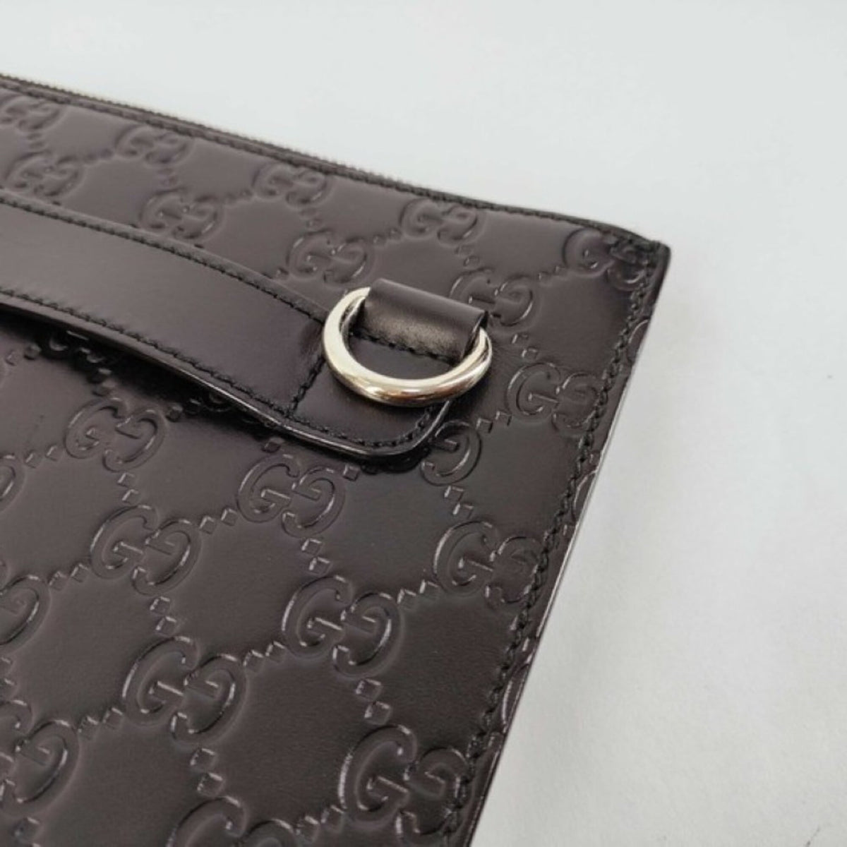 Gucci Guccissima Black Leather Clutch Bag (Pre-Owned)