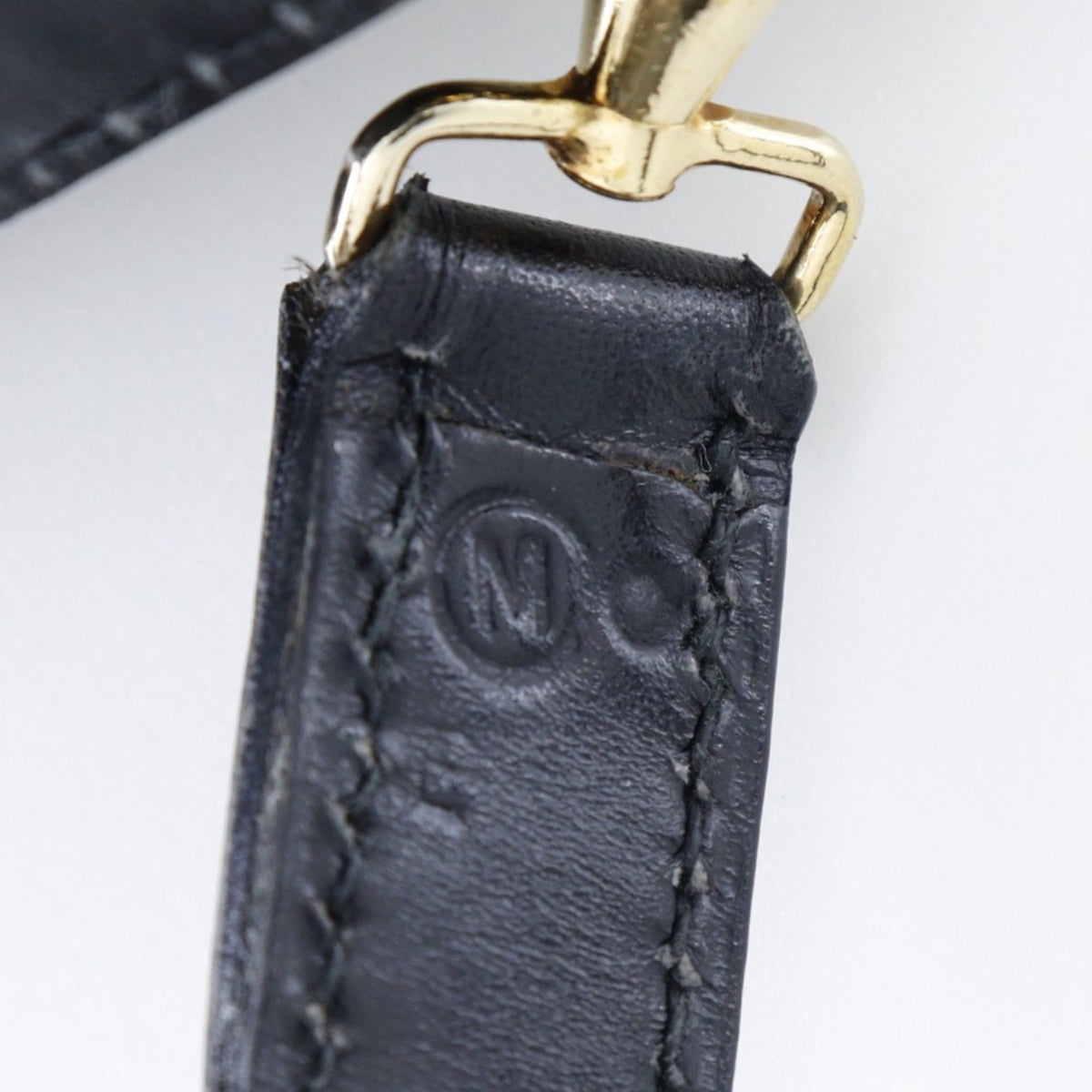 Hermes Black Leather Shoulder Bag (Pre-Owned)