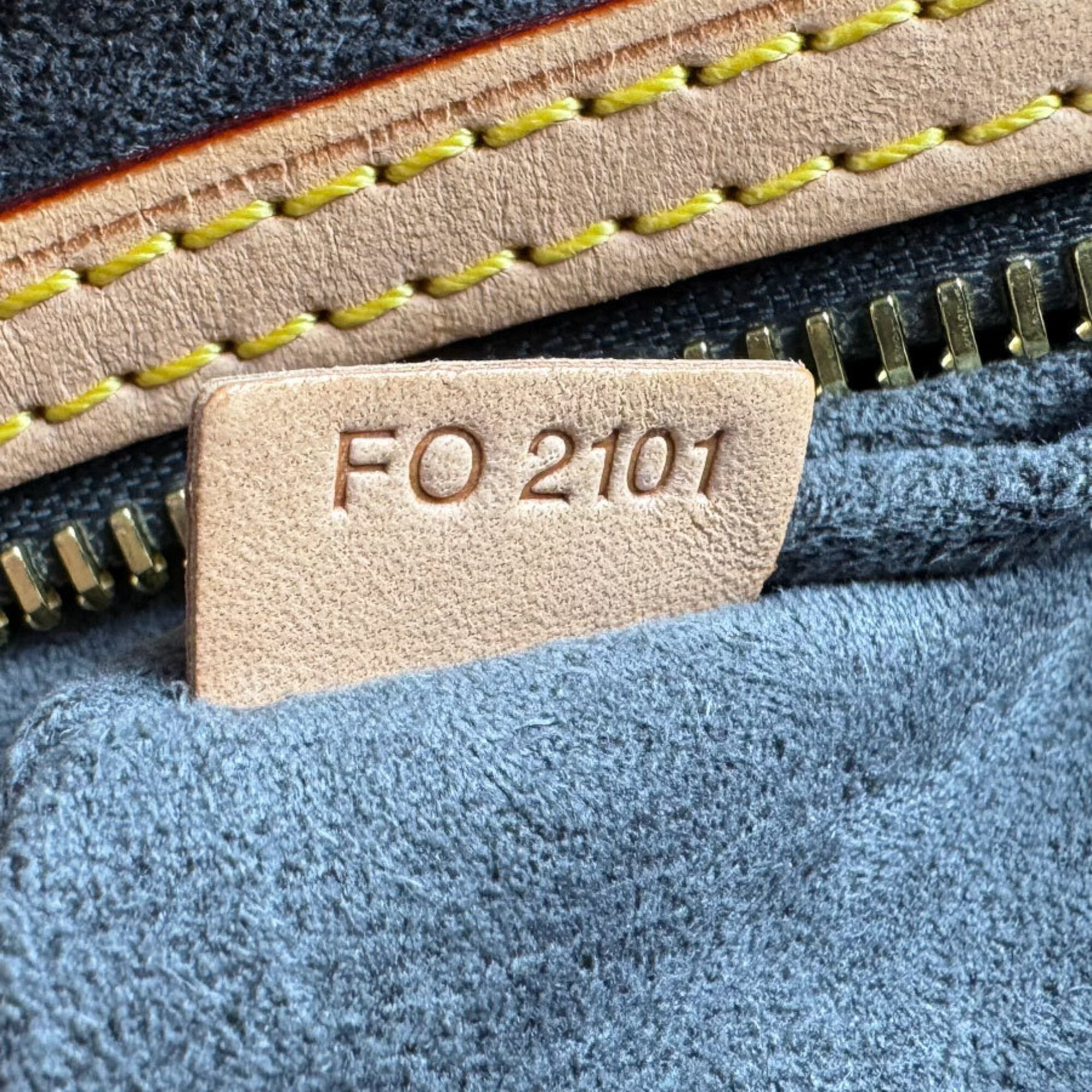 Louis Vuitton Light Blue Monogram Denim Handbag (Pre-Owned)