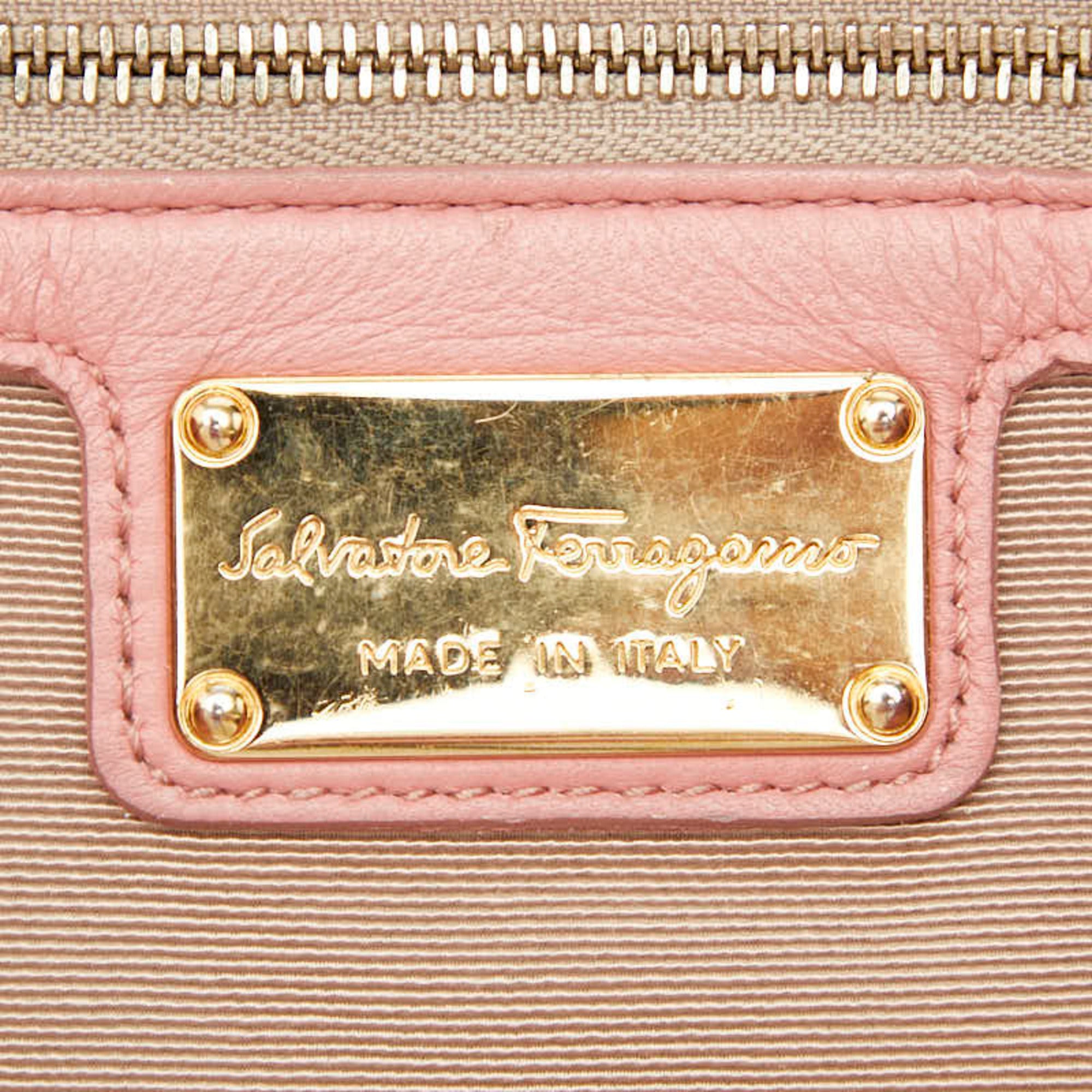 Salvatore Ferragamo Pink Leather Shoulder Bag (Pre-Owned)