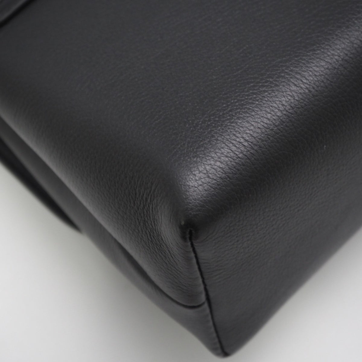 Celine Black Leather Shoulder Bag (Pre-Owned)