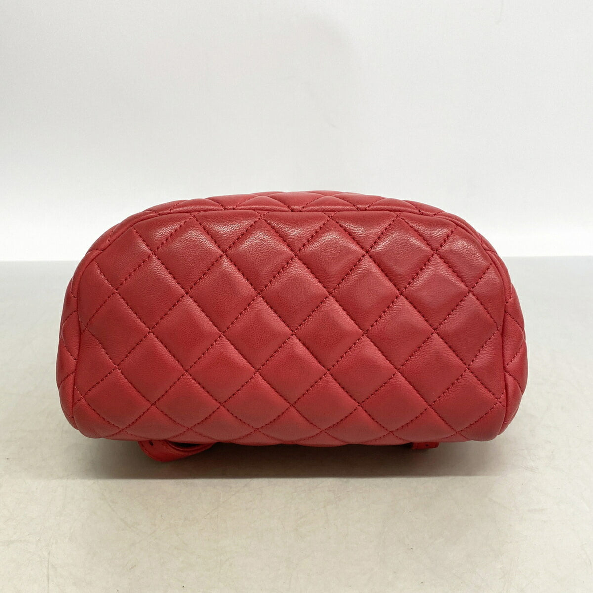 Chanel Red Color Leather Backpack (Pre-Owned)