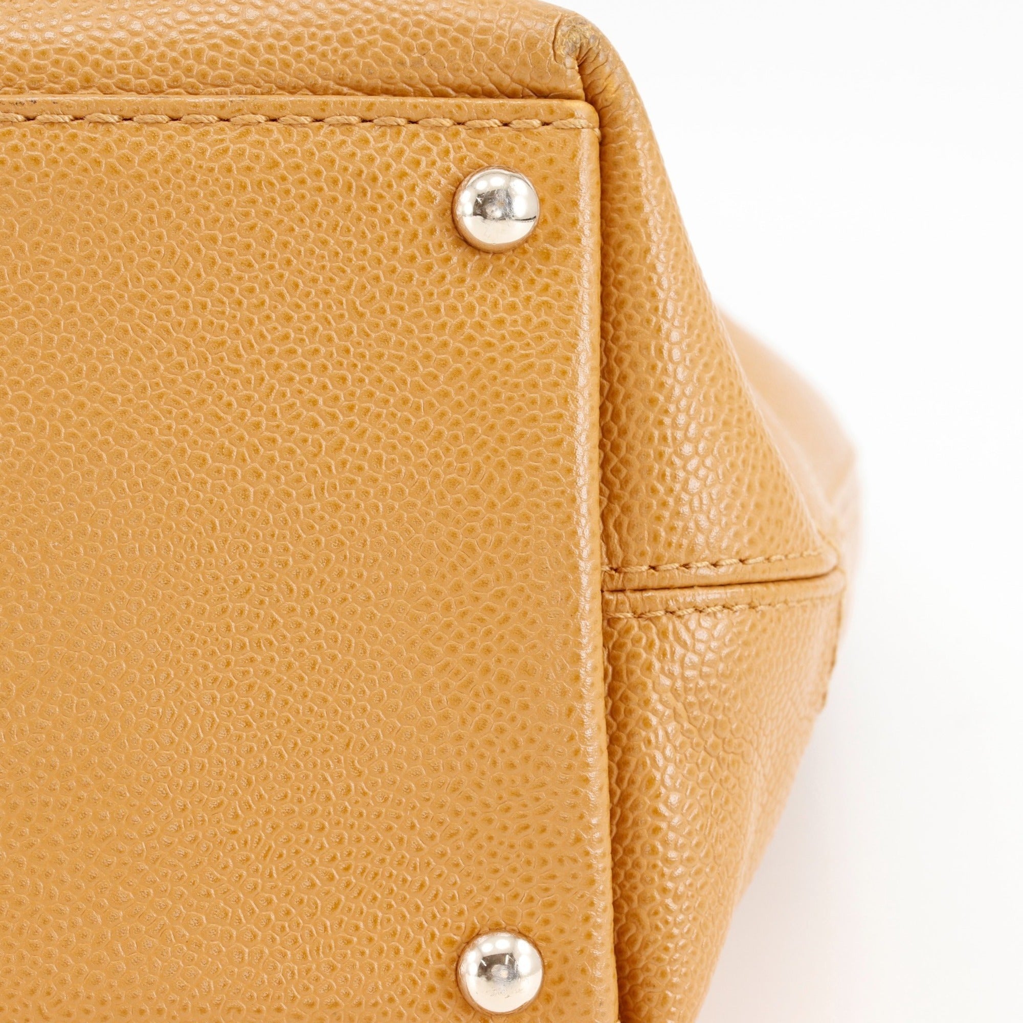 Chanel Camel Grained Calfskin Tote Bag (Pre-Owned)