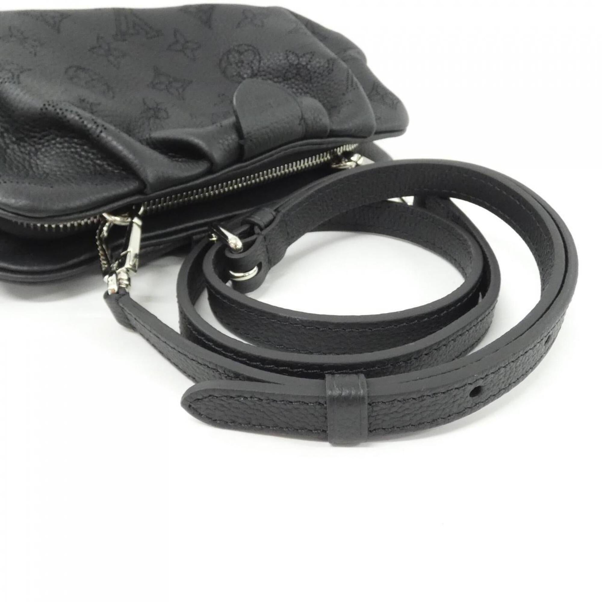 Louis Vuitton Black Leather Shoulder Bag (Pre-Owned)