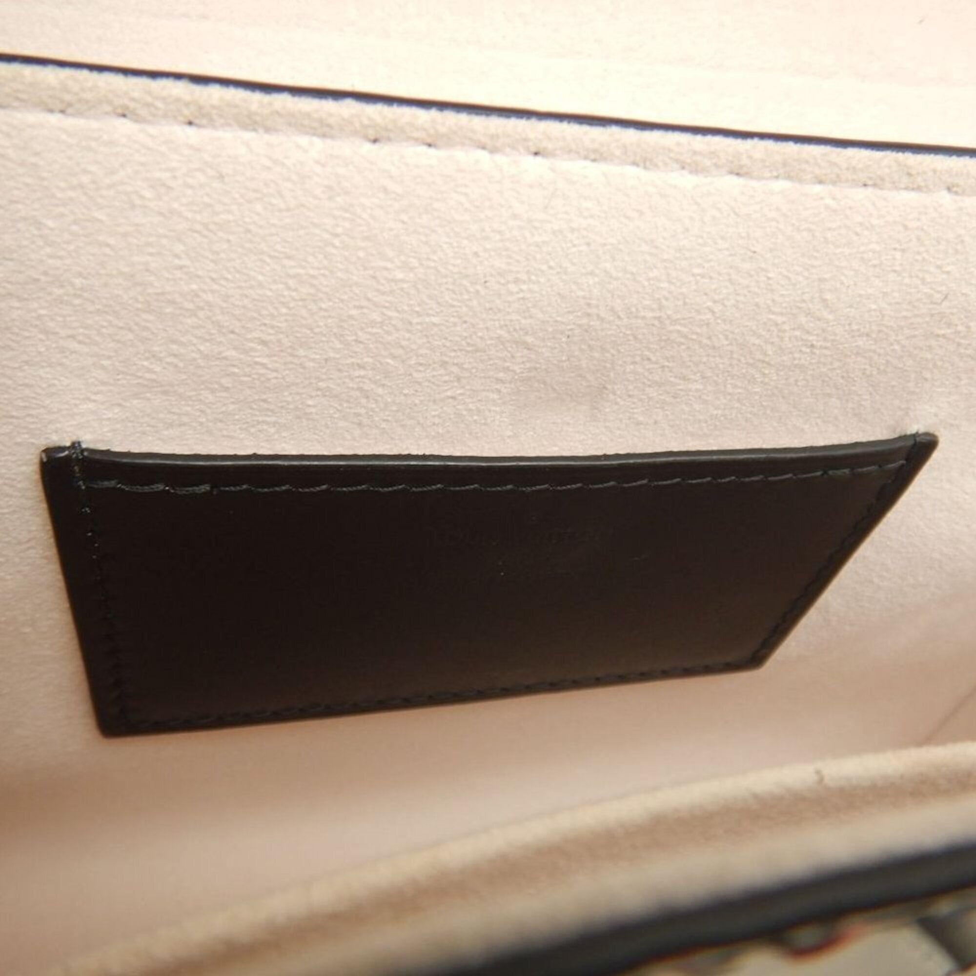Louis Vuitton Black White Leather Shoulder Bag (Pre-Owned)