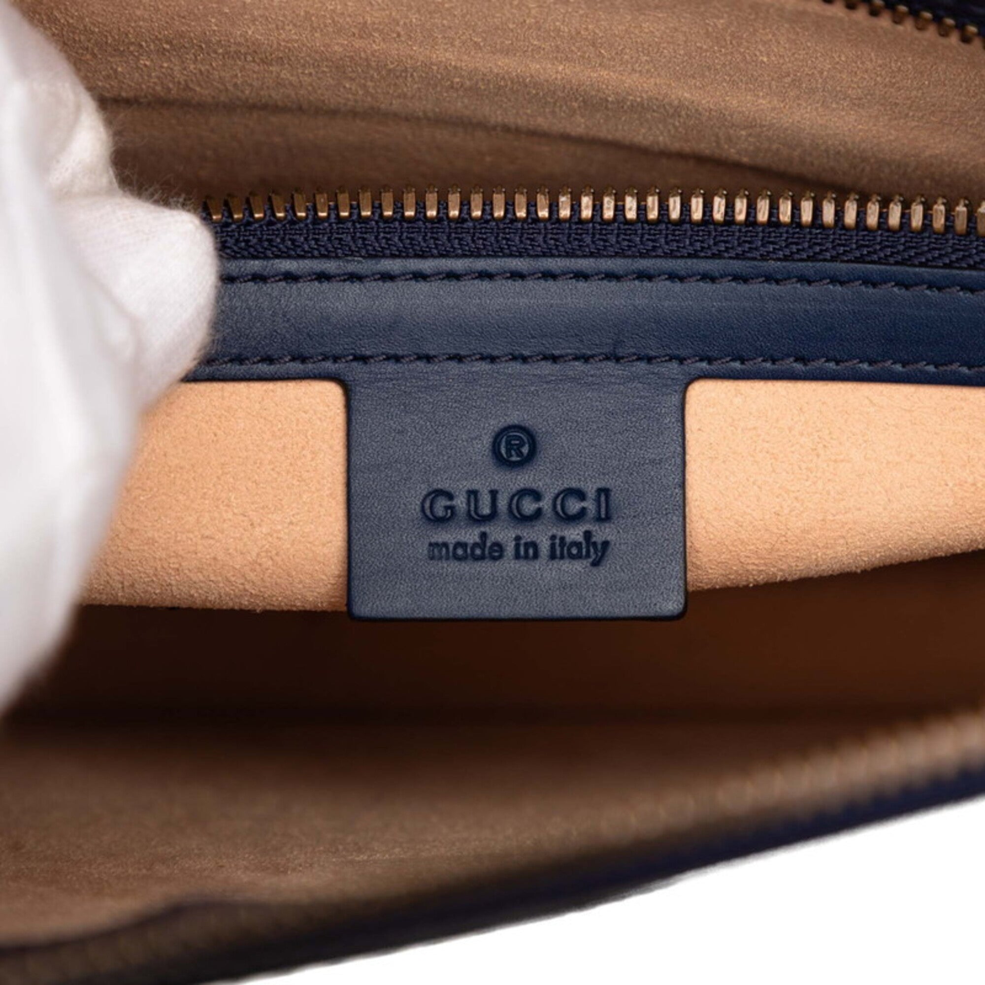 Gucci Multi-Color Navy Leather Clutch Bag (Pre-Owned)