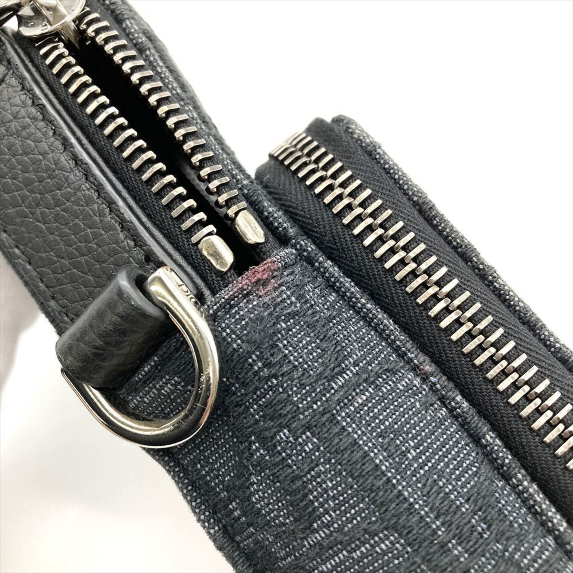 Christian Dior Black Canvas Pouch Shoulder Bag (Pre-Owned)
