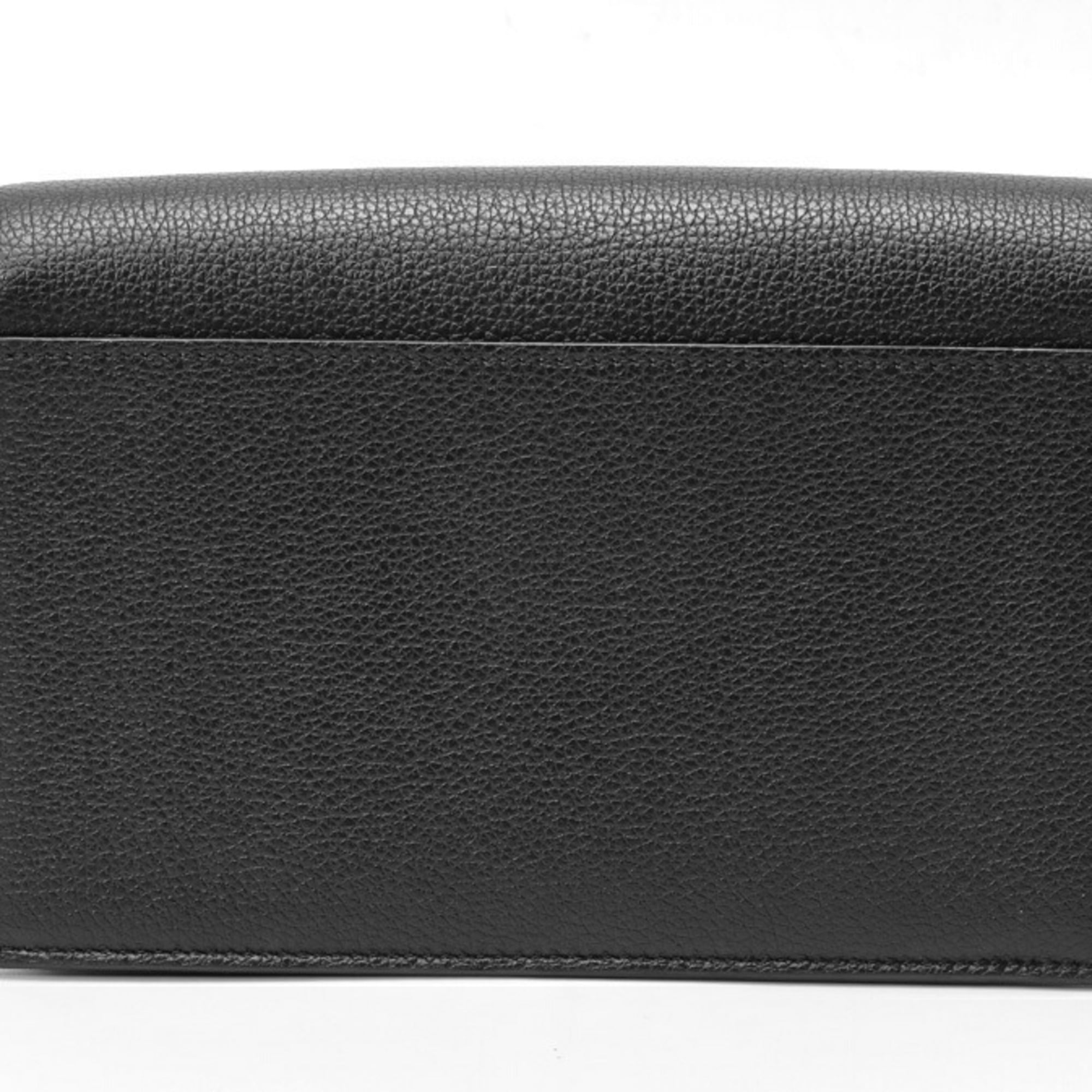 Louis Vuitton Black Noir Leather Pochette (Pre-Owned)