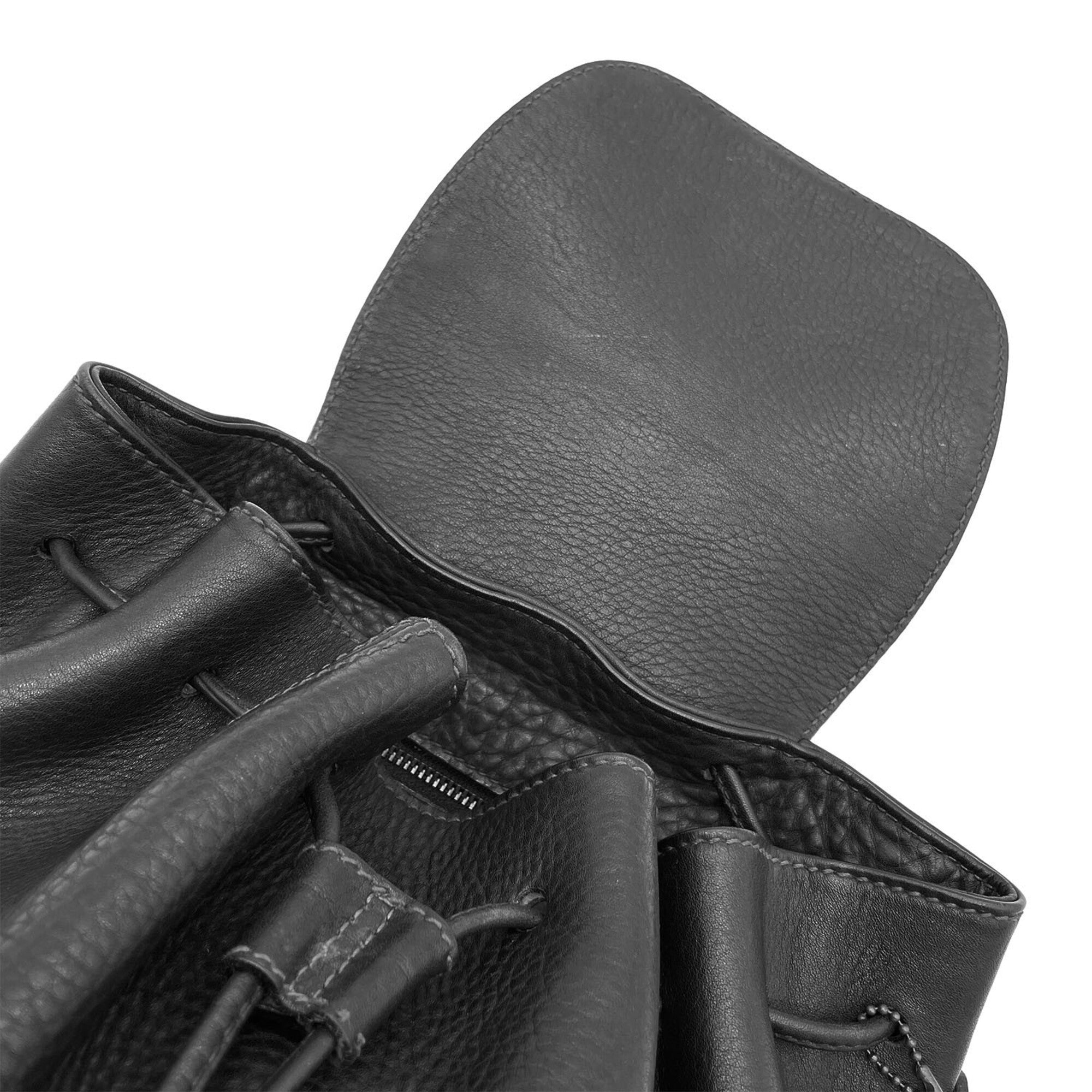 Coach Black Leather Backpack (Pre-Owned)
