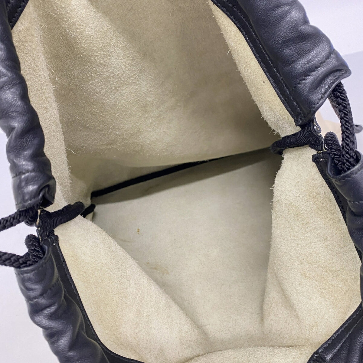 Gucci Ivory Leather Backpack (Pre-Owned)