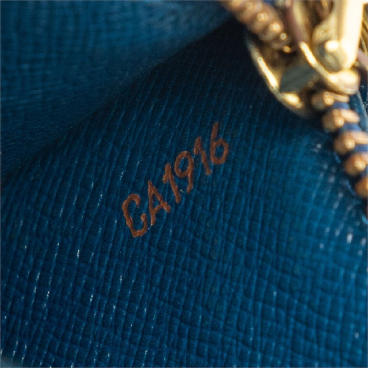 Louis Vuitton Toledo Blue Leather Long Wallet (Bi-Fold) (Pre-Owned)