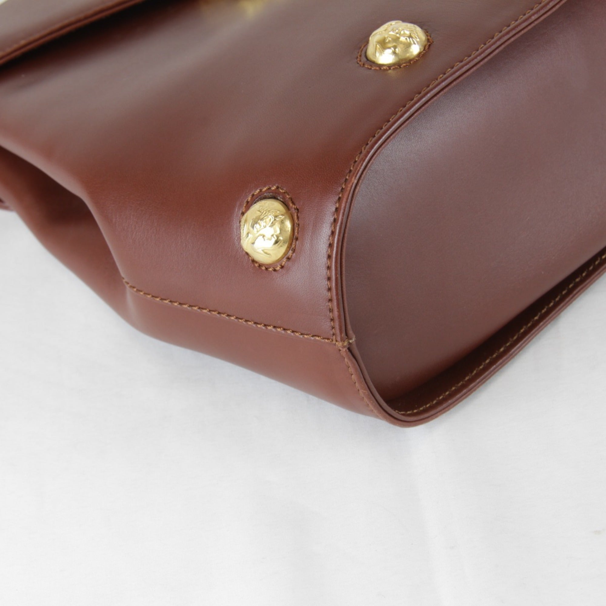 Salvatore Ferragamo Brown Leather Shoulder Bag (Pre-Owned)