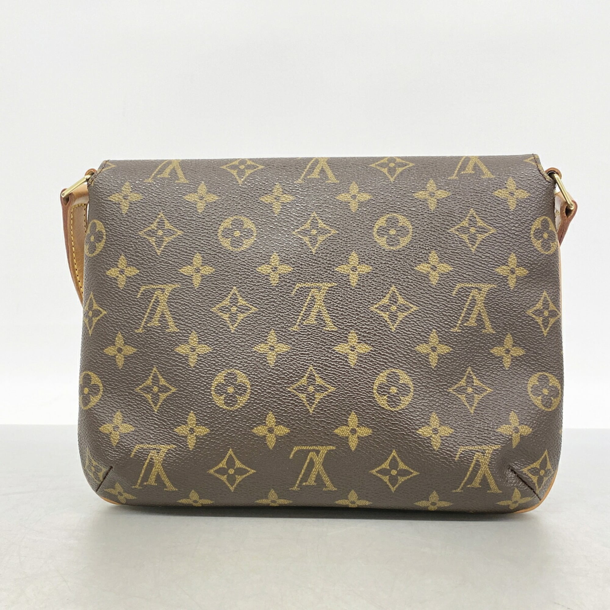Louis Vuitton Brown Shoulder Bag (Pre-Owned)