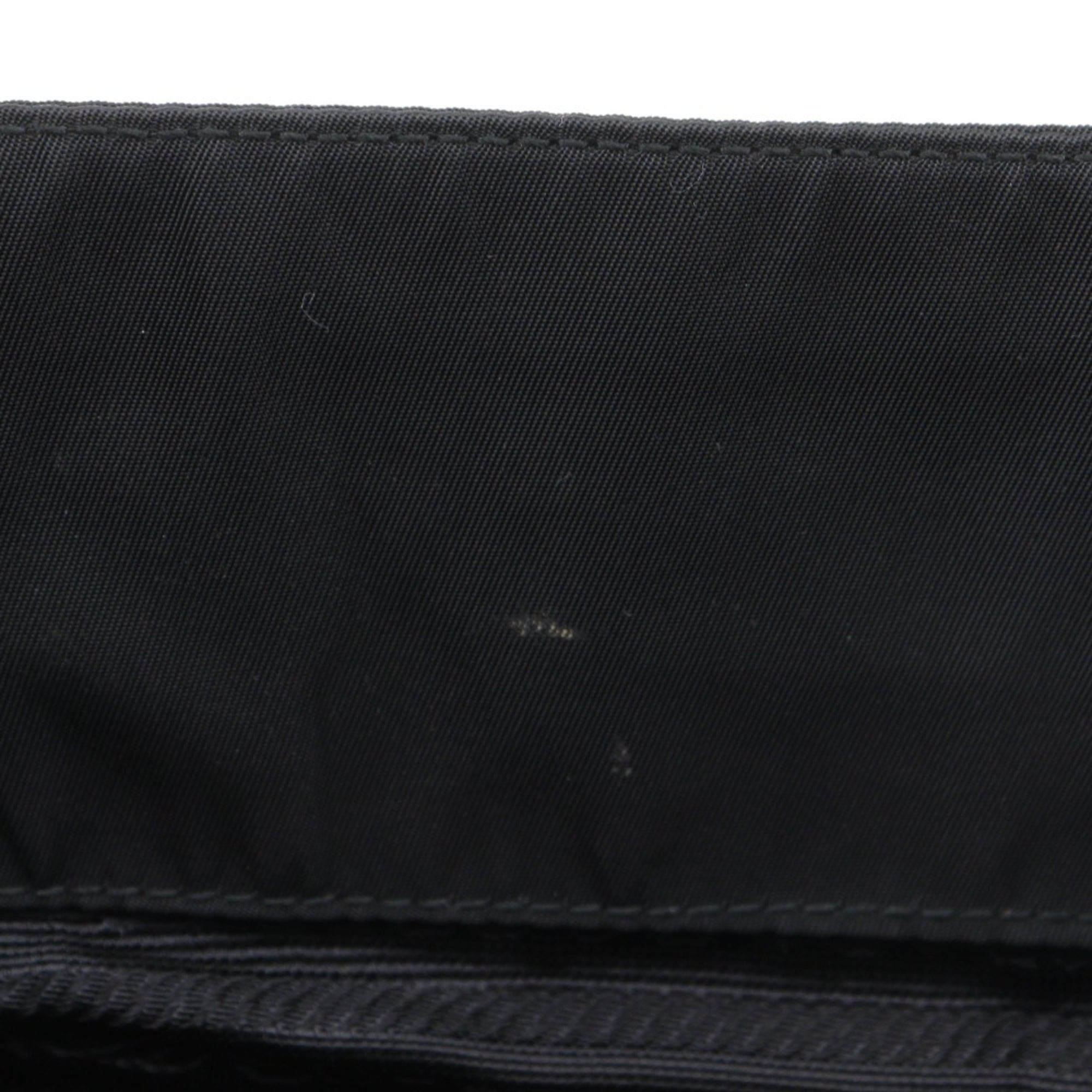 Prada Black Nylon Tote Bag (Pre-Owned)