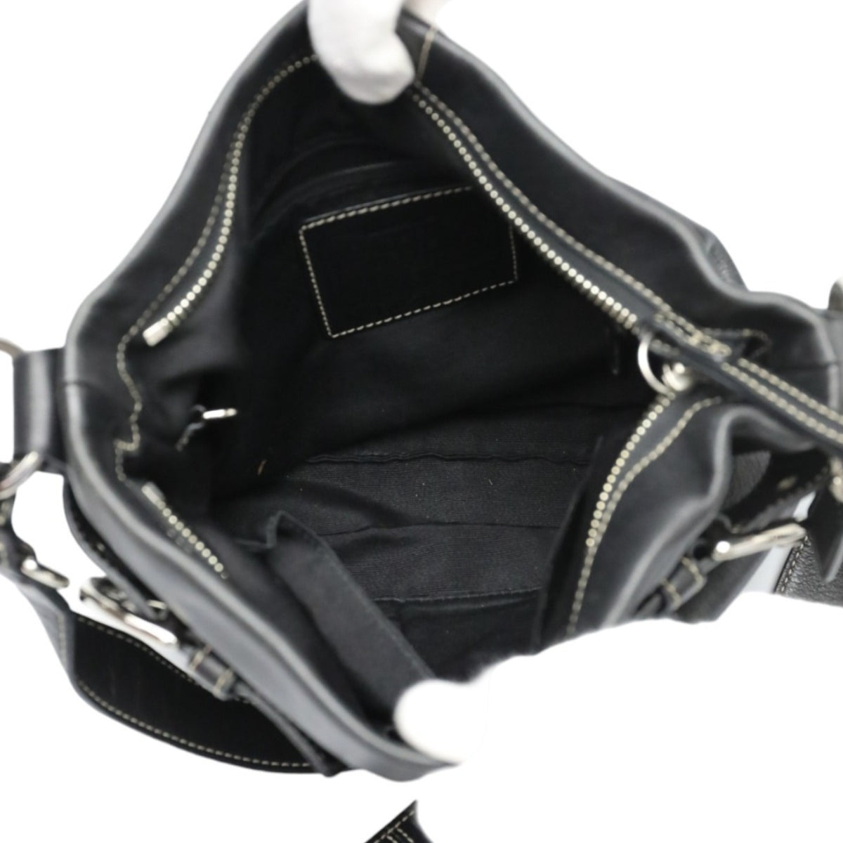 Coach Black Leather Shoulder Bag (Pre-Owned)