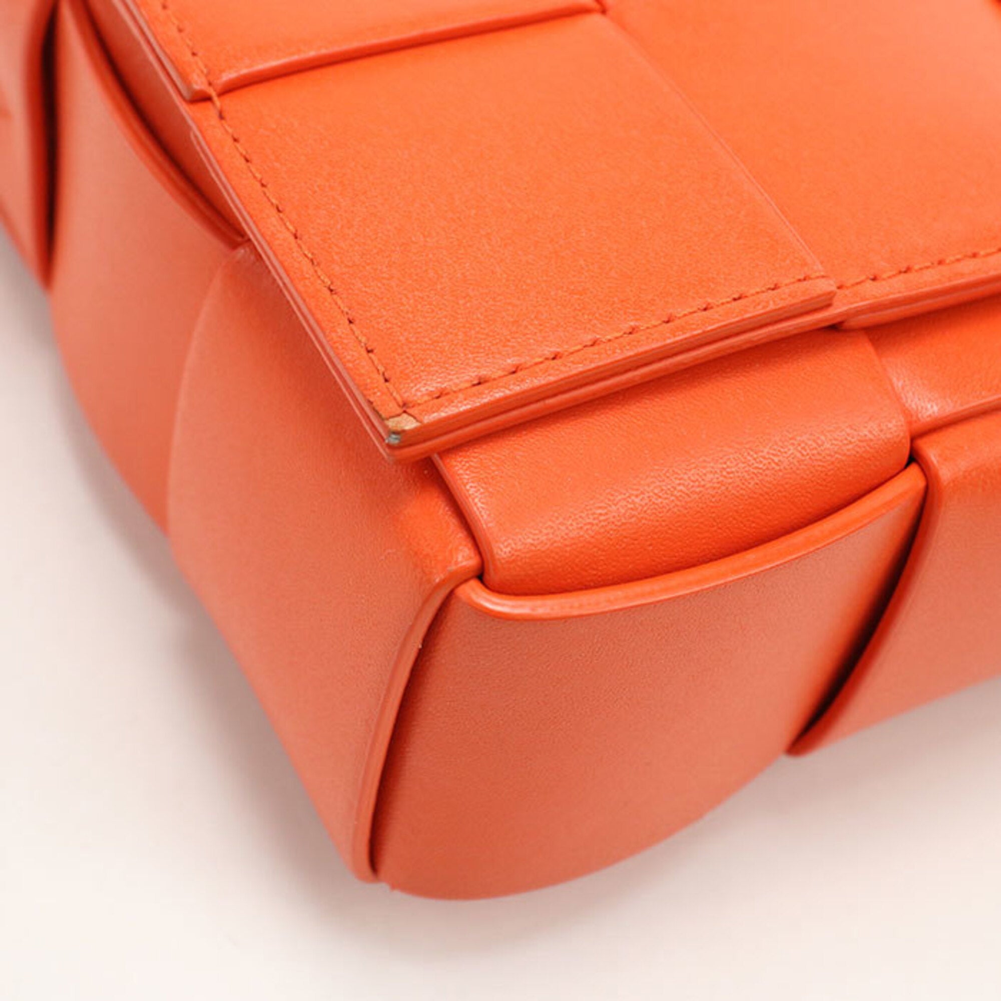 Bottega Veneta Orange Leather Shoulder Bag (Pre-Owned)