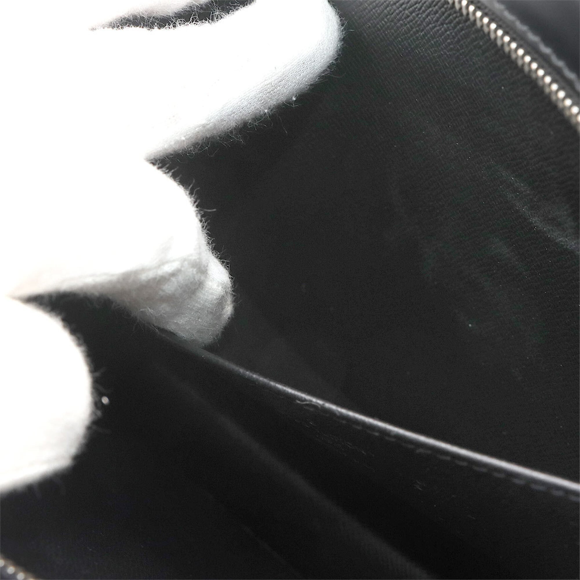Louis Vuitton Noir Epi Leather Clutch Bag Handbag Pochette (Pre-Owned)