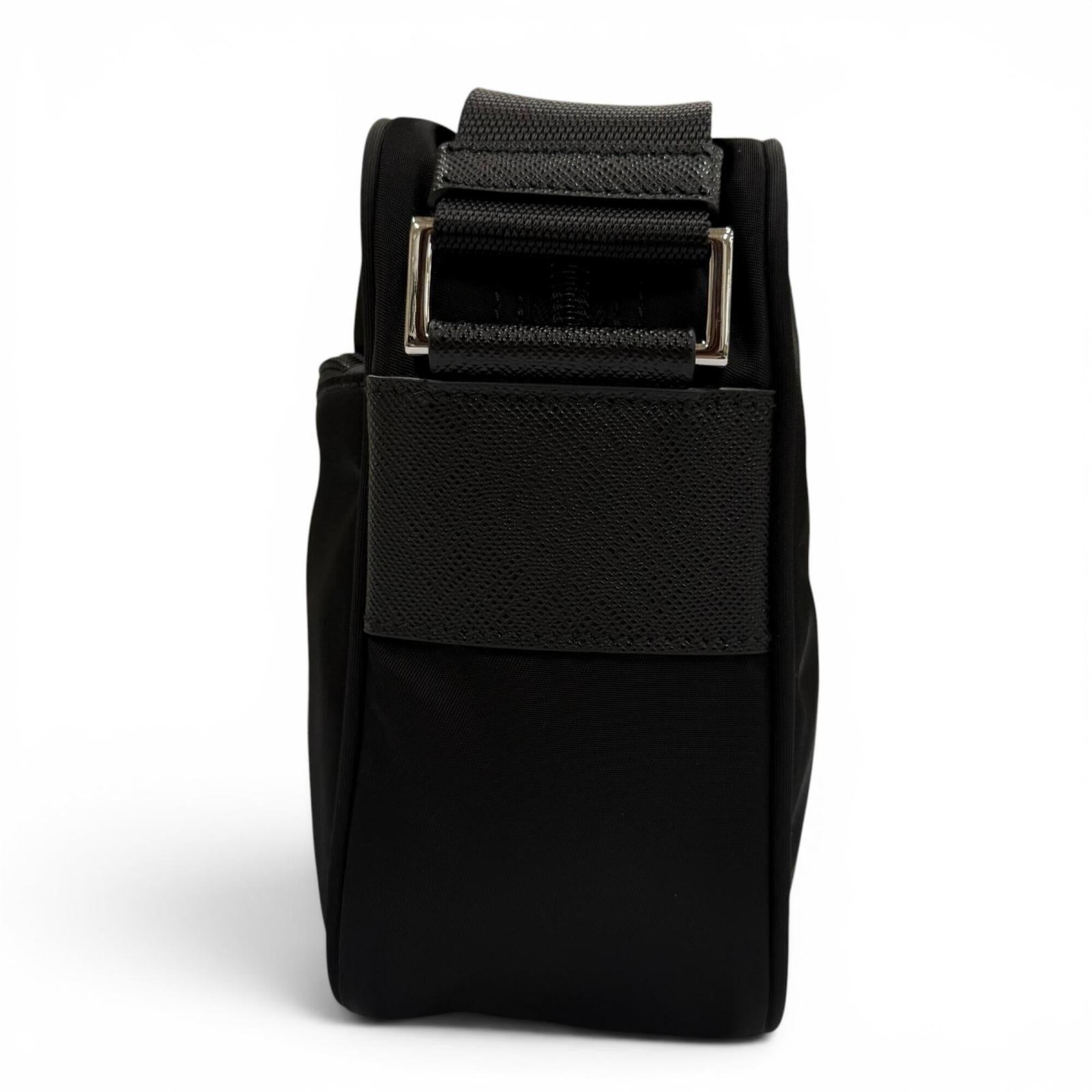 Prada Black Nylon Shoulder Bag (Pre-Owned)