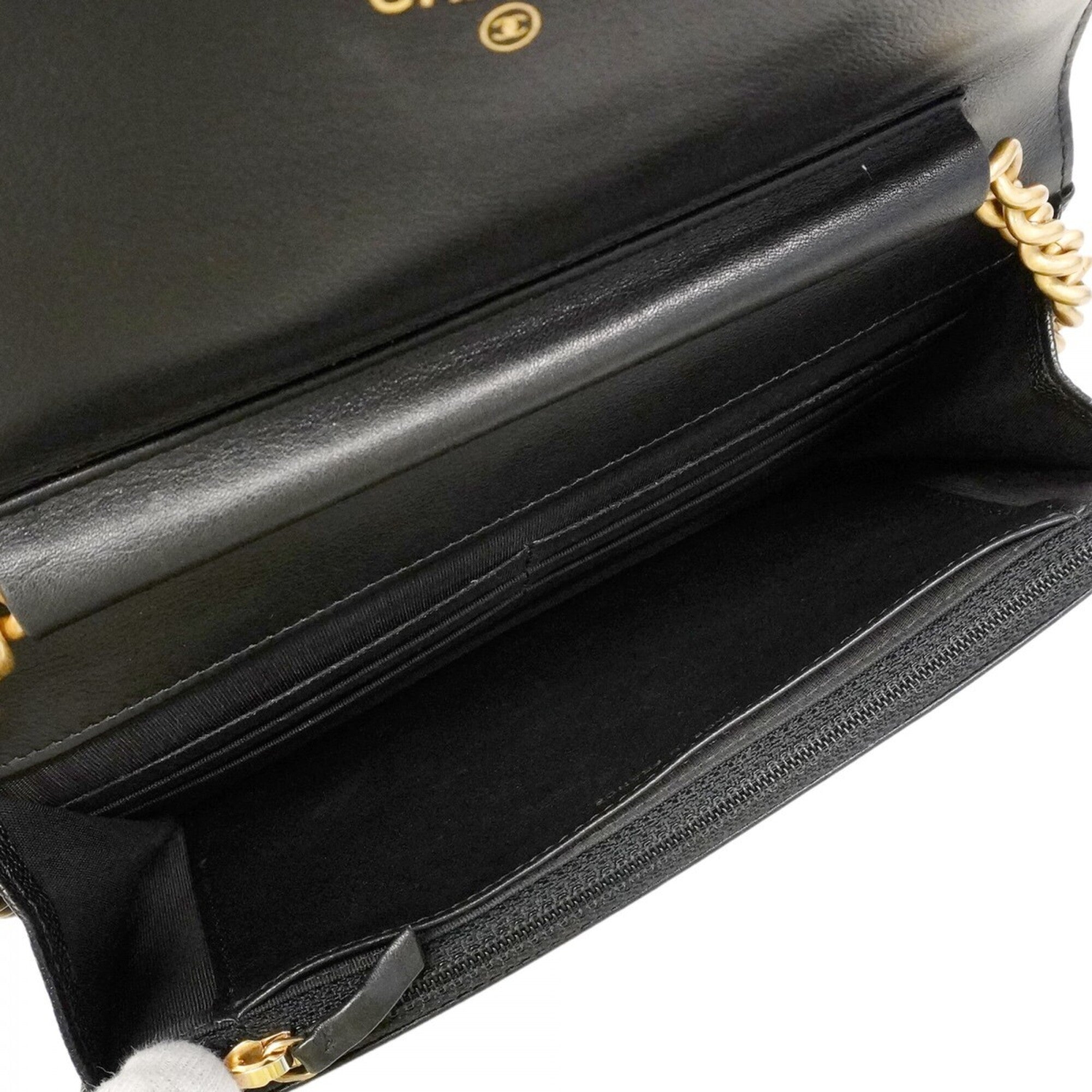 Chanel Black Grained Calfskin Chain/Shoulder Wallet (Pre-Owned)