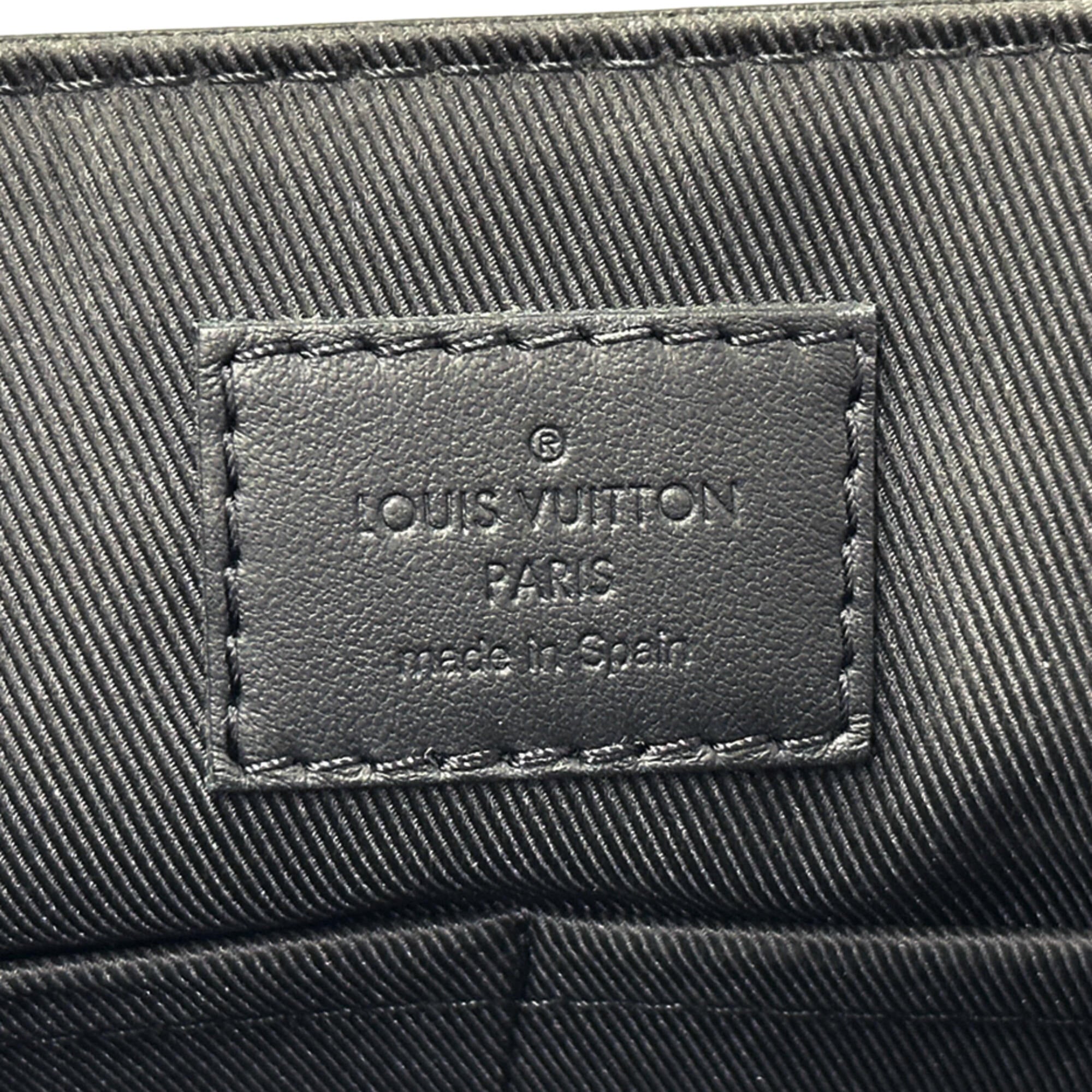 Louis Vuitton Black Noir Leather Handbag Shoulder Bag (Pre-Owned)
