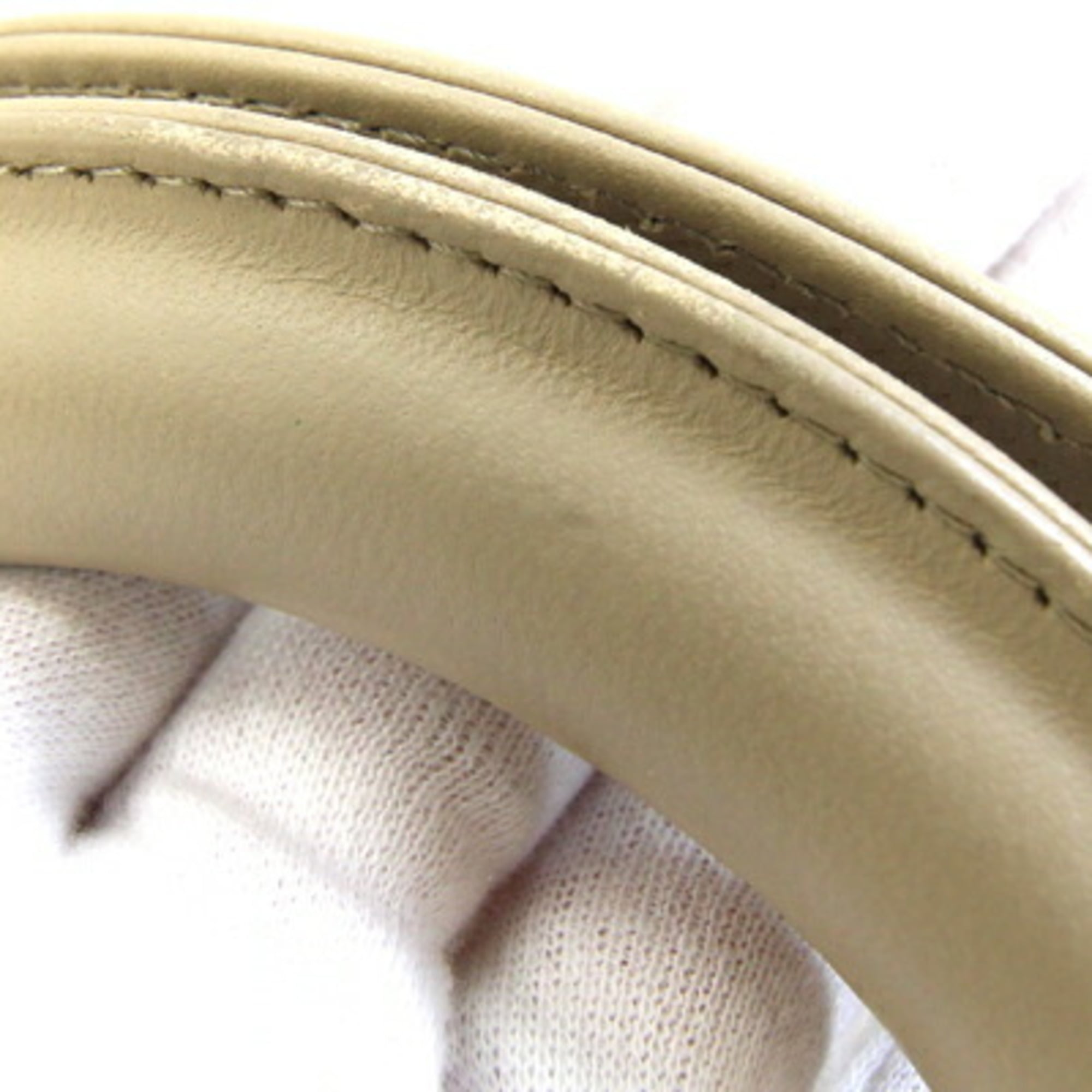 Christian Dior Beige Leather Handbag (Pre-Owned)