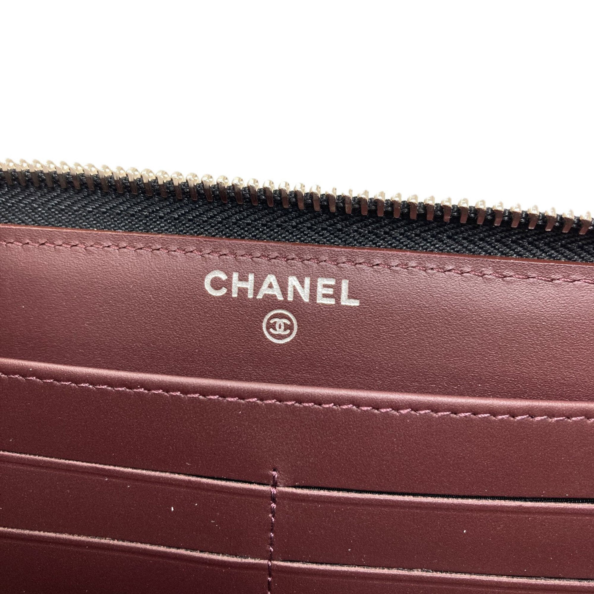 Chanel Black Coin Purse/Coin Case (Pre-Owned)