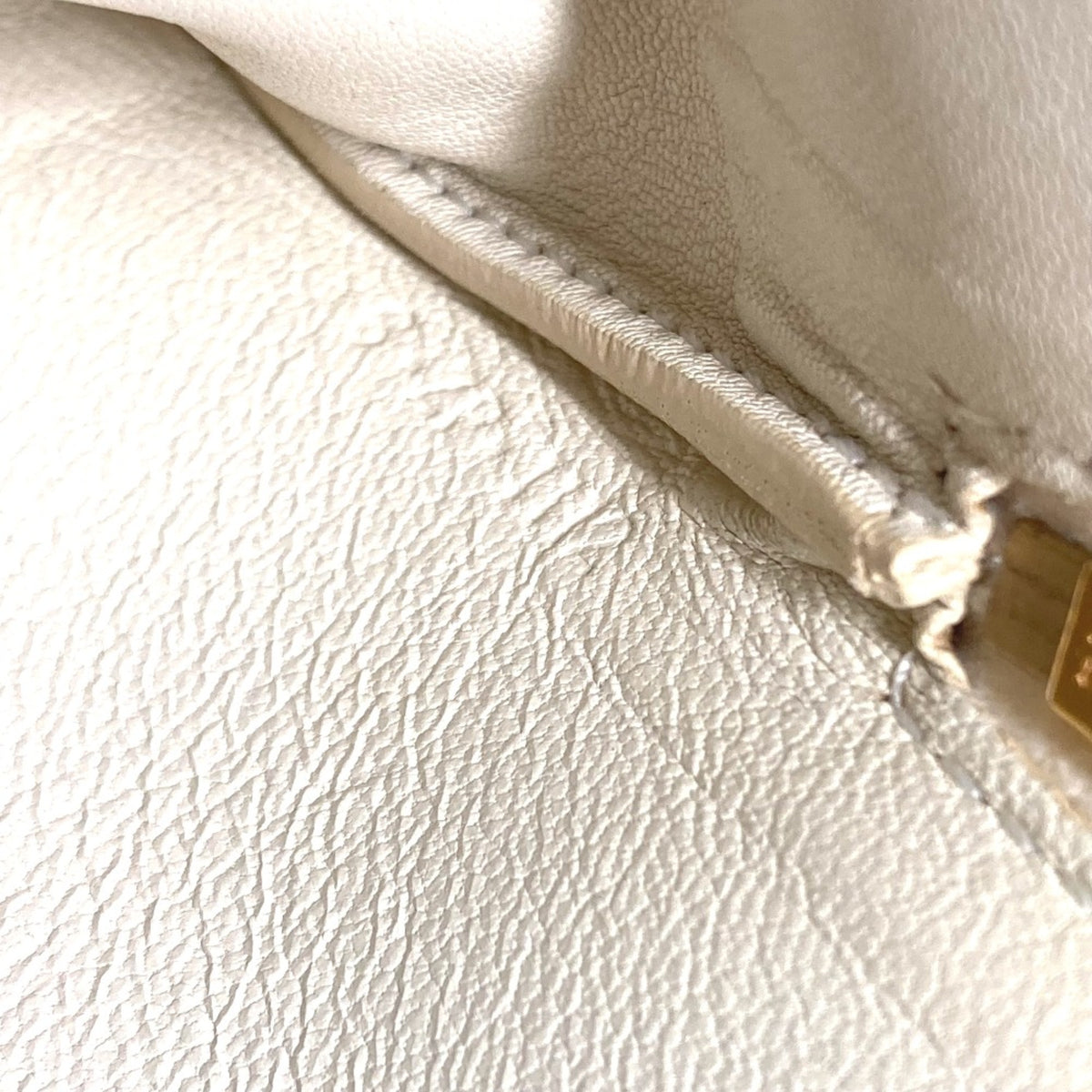 Celine White Leather Clutch Bag (Pre-Owned)